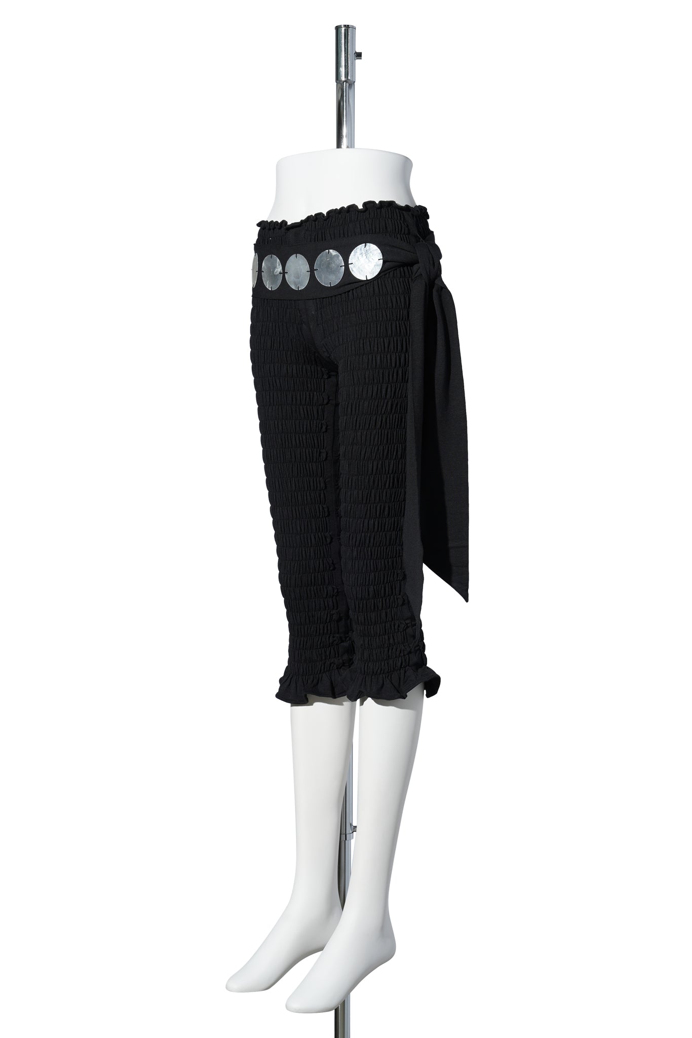 BAMBOO JERSEY SHIRRED CAPRI W/ MOP PAILETTE BELT / BLACK