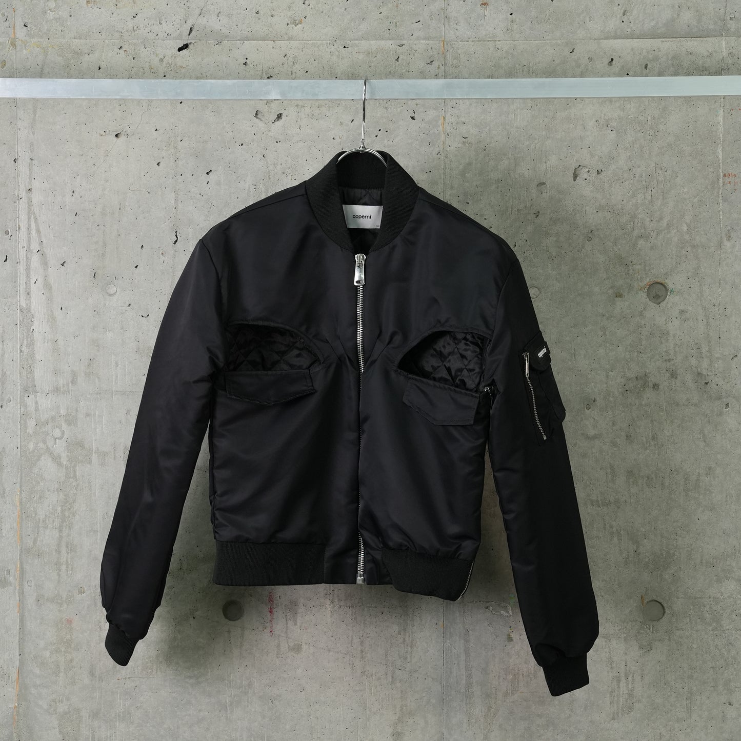 CUT-OUT BOMBER JACKET / BLACK