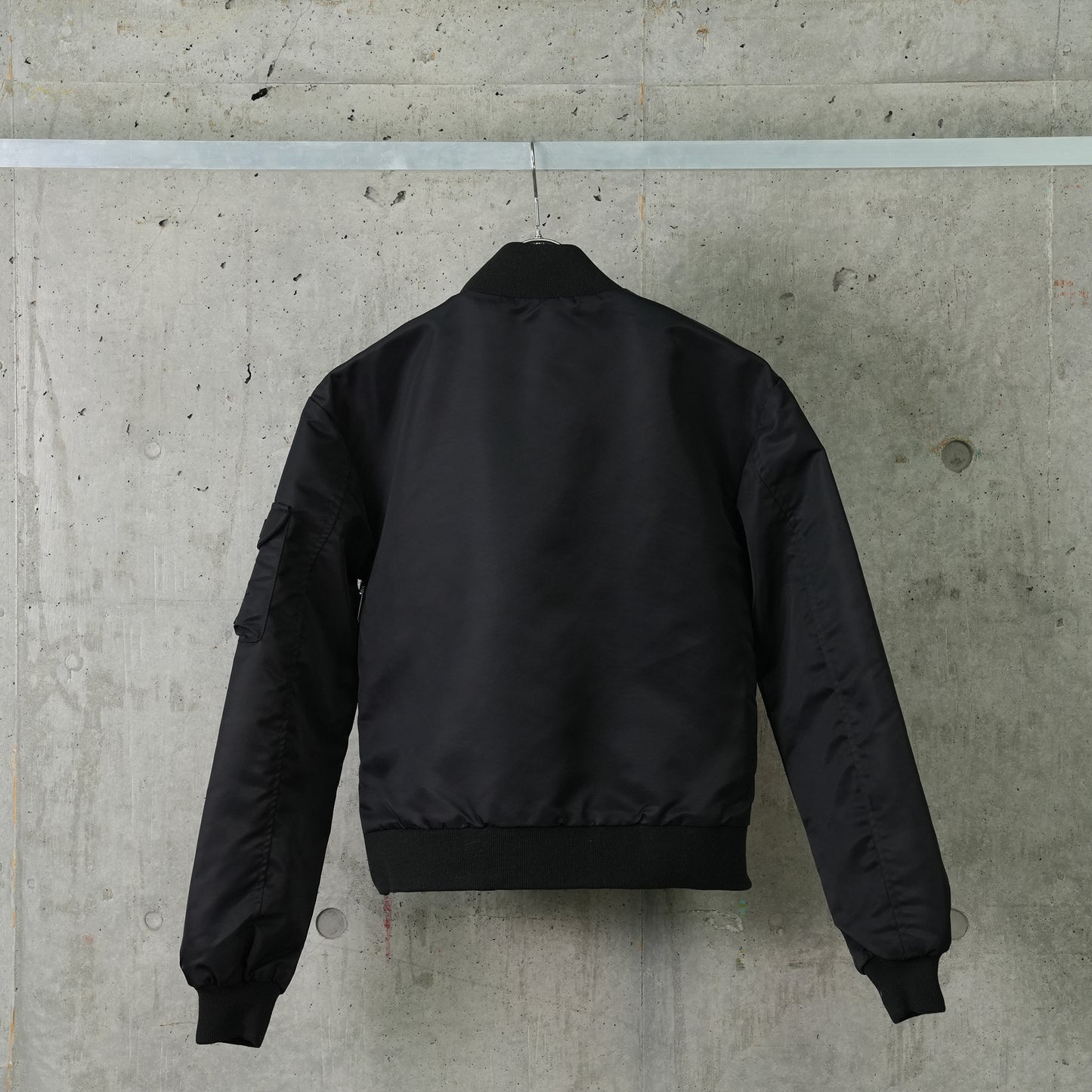 CUT-OUT BOMBER JACKET / BLACK