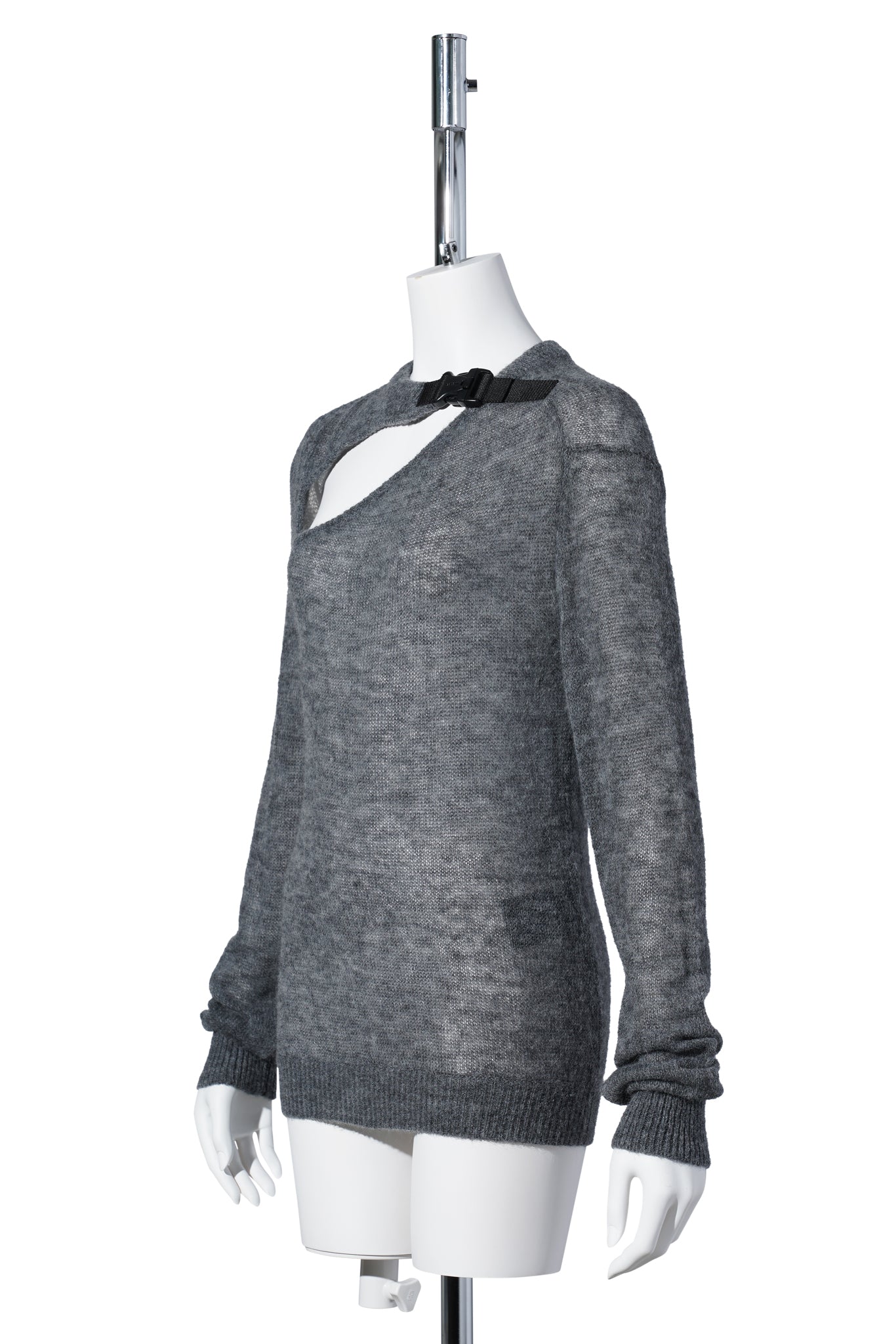BUCKLE CUT-OUT SWEATER / GREY