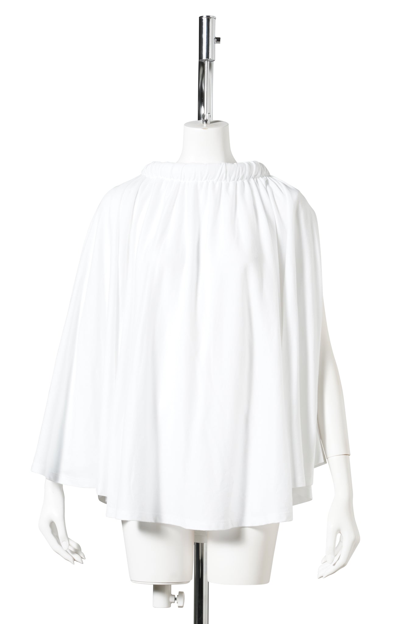 KNITTED CIRCLE TOP / WHITE