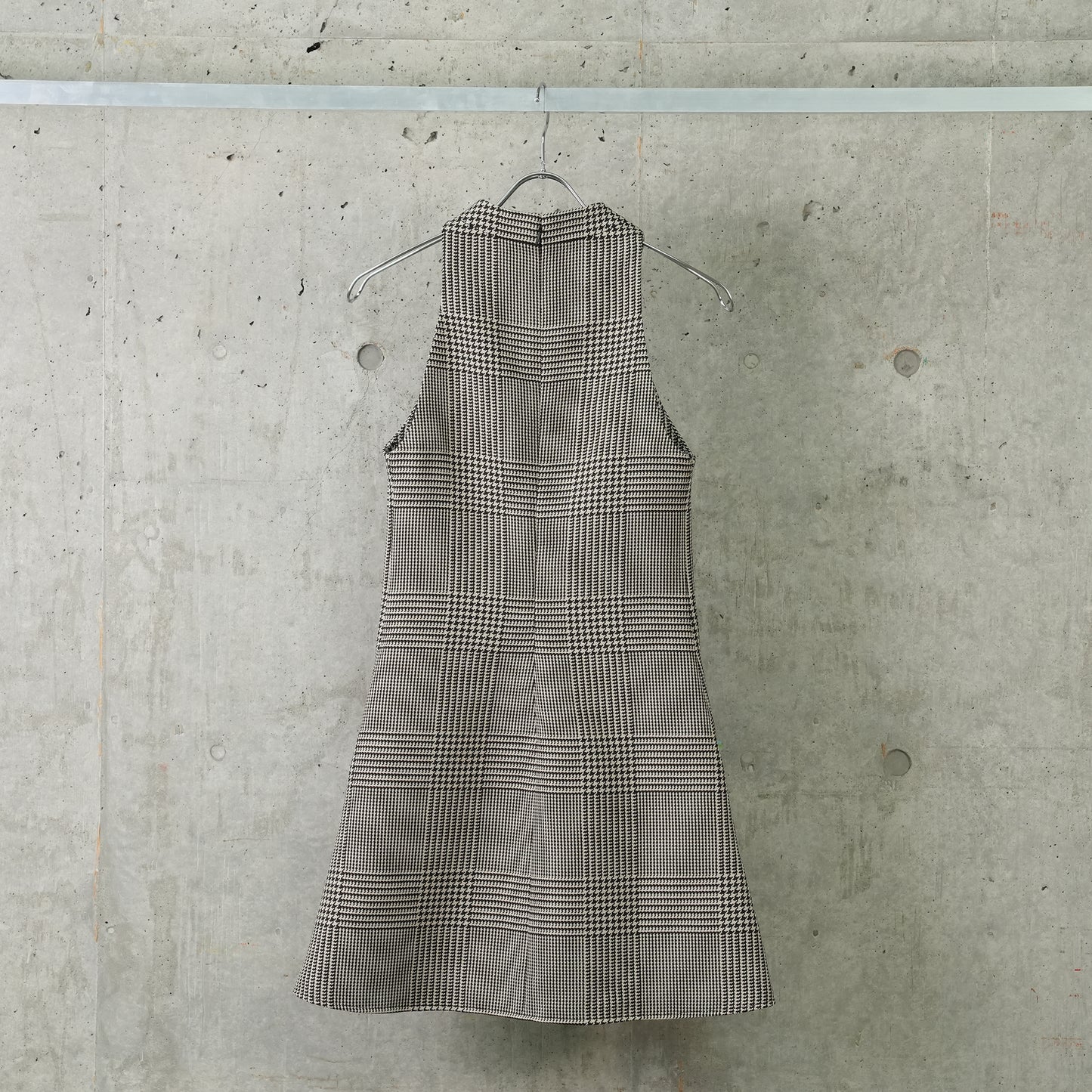 A-LINE DRESS 2-POCKET PRINCE OF WALES / B107:SAND/MUD BROWN