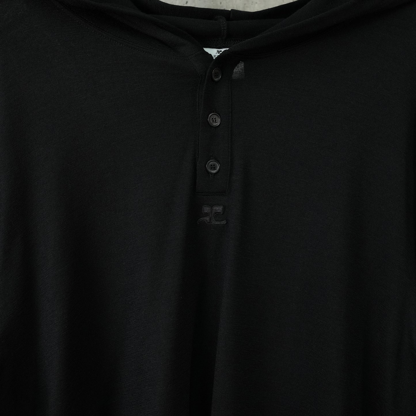 T-SHIRT HOODED SNAPPED WOOL / 9999:BLACK