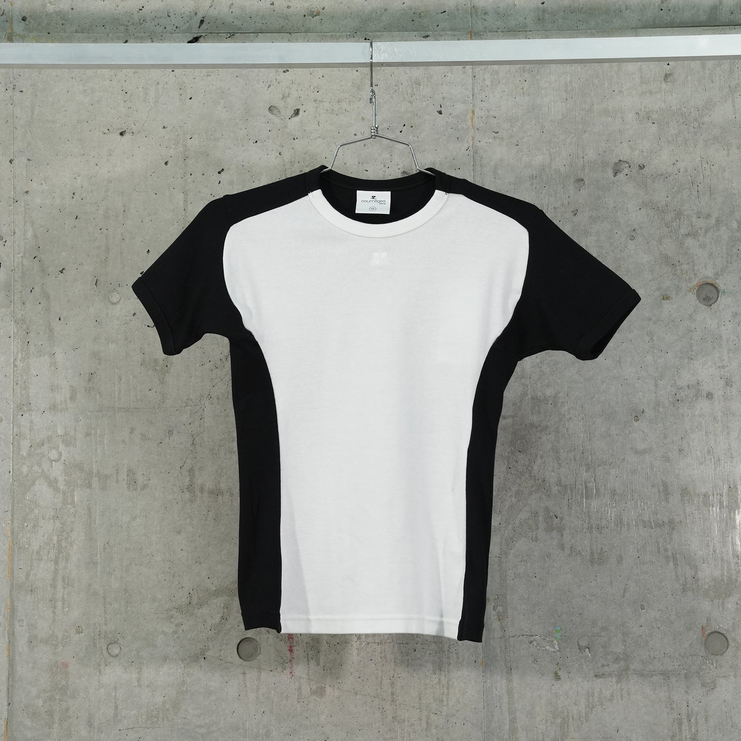 T-SHIRT FRAME CONTRAST / 0098:HERITAGE WHITE/BLACK