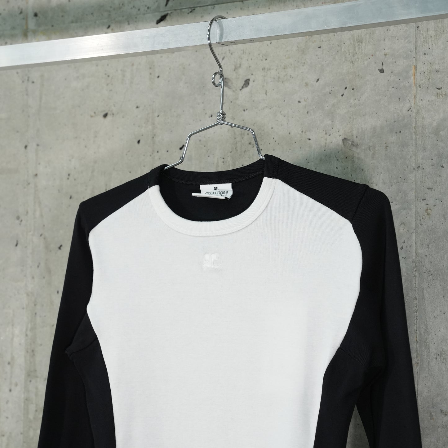 T-SHIRT FRAME CONTRAST LS / 0098:HERITAGE WHITE/BLACK