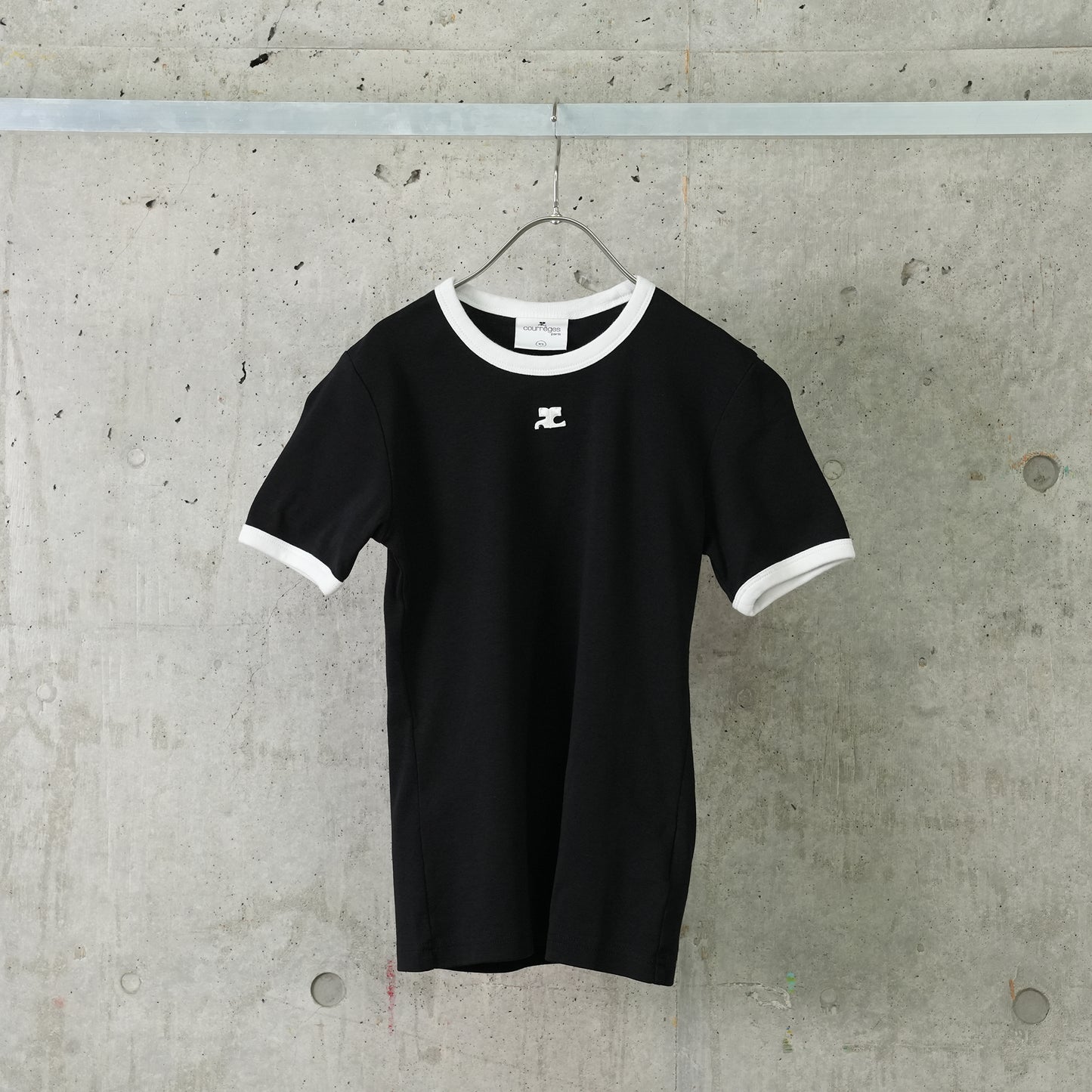 T-SHIRT SIGNATURE CONTRAST / 9901:BLACK/HERITAGE WHITE