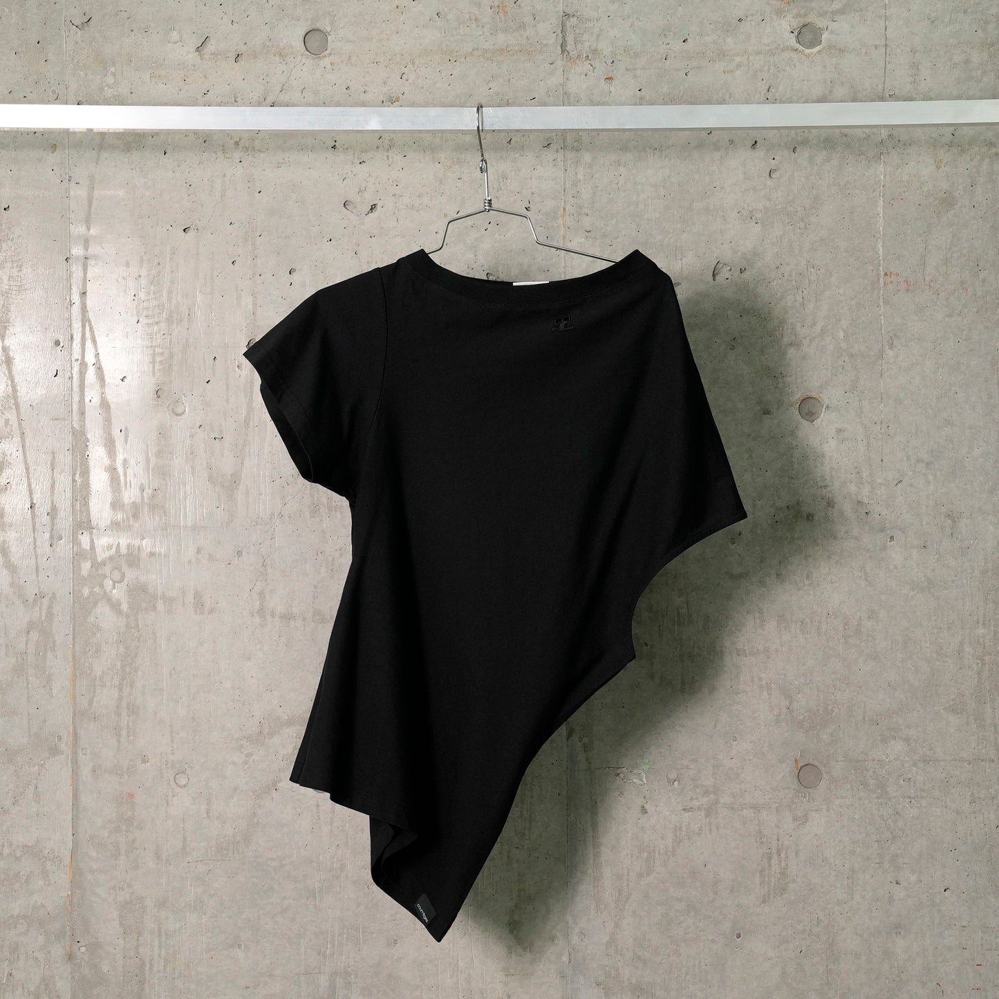 T-SHIRT TWIST ASYMETRICAL / 9999:BLACK