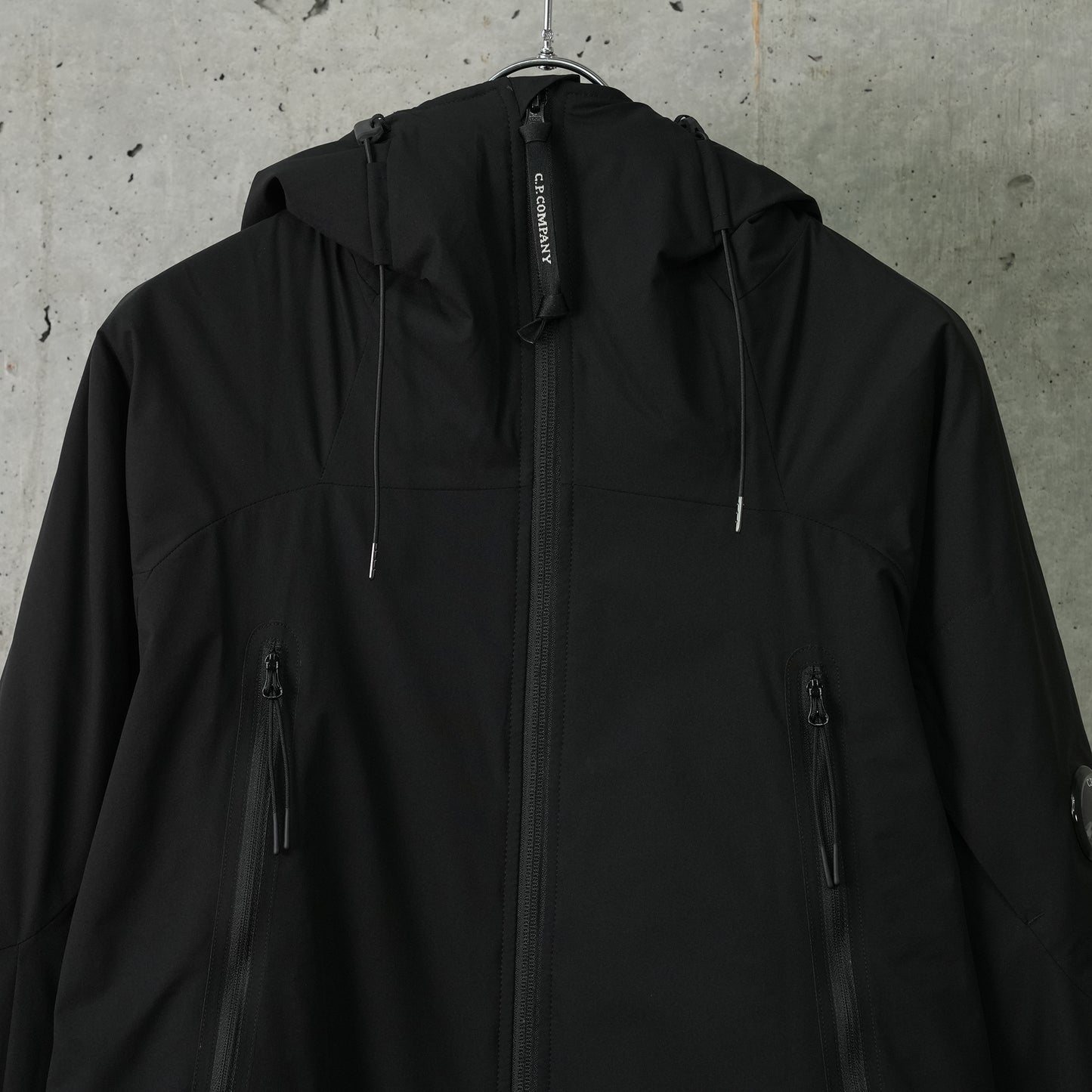 TEK PADDED HOODED JACKET / 999:BLACK