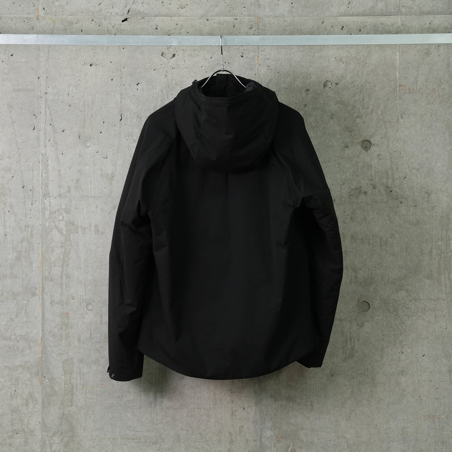 TEK PADDED HOODED JACKET / 999:BLACK