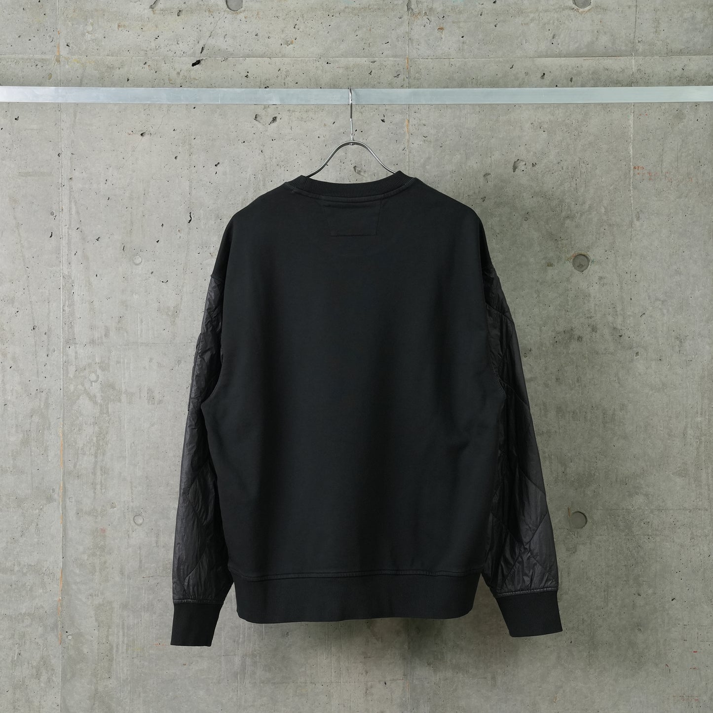 SWEATSHIRT / 995:BLACK SAND