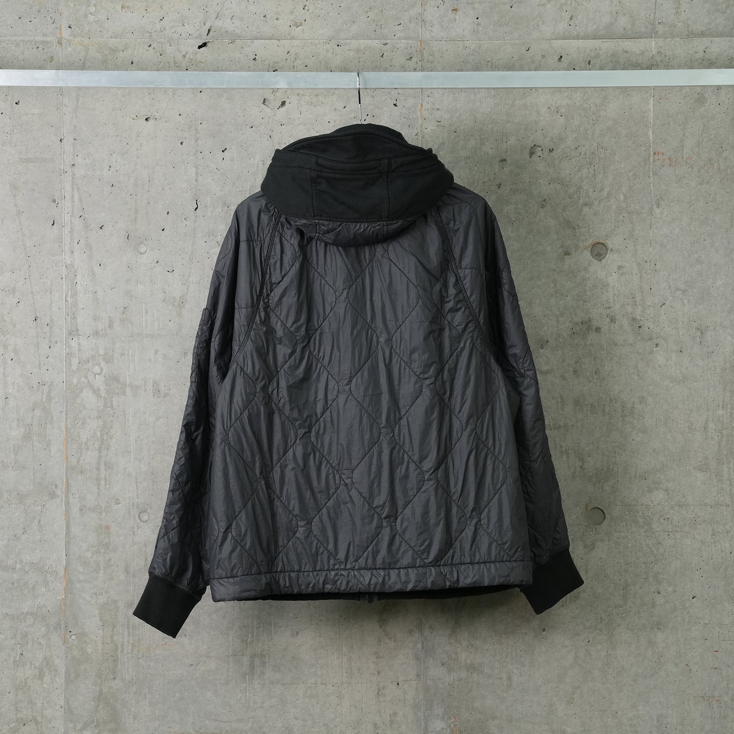 SWEATSHIRT / 995:BLACK SAND