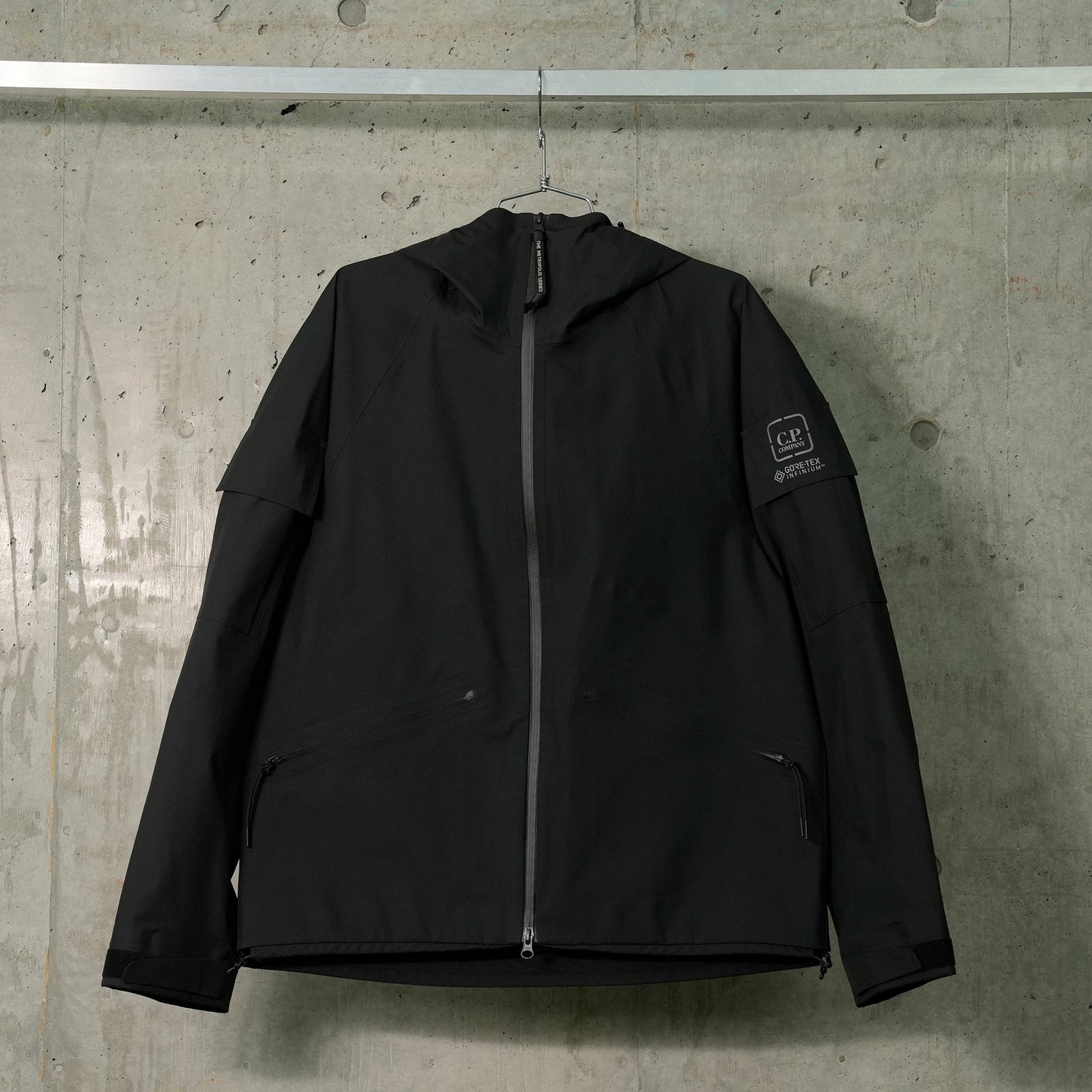 METROPOLIS GTXINFINIUM HOODED JK / 999:BLACK