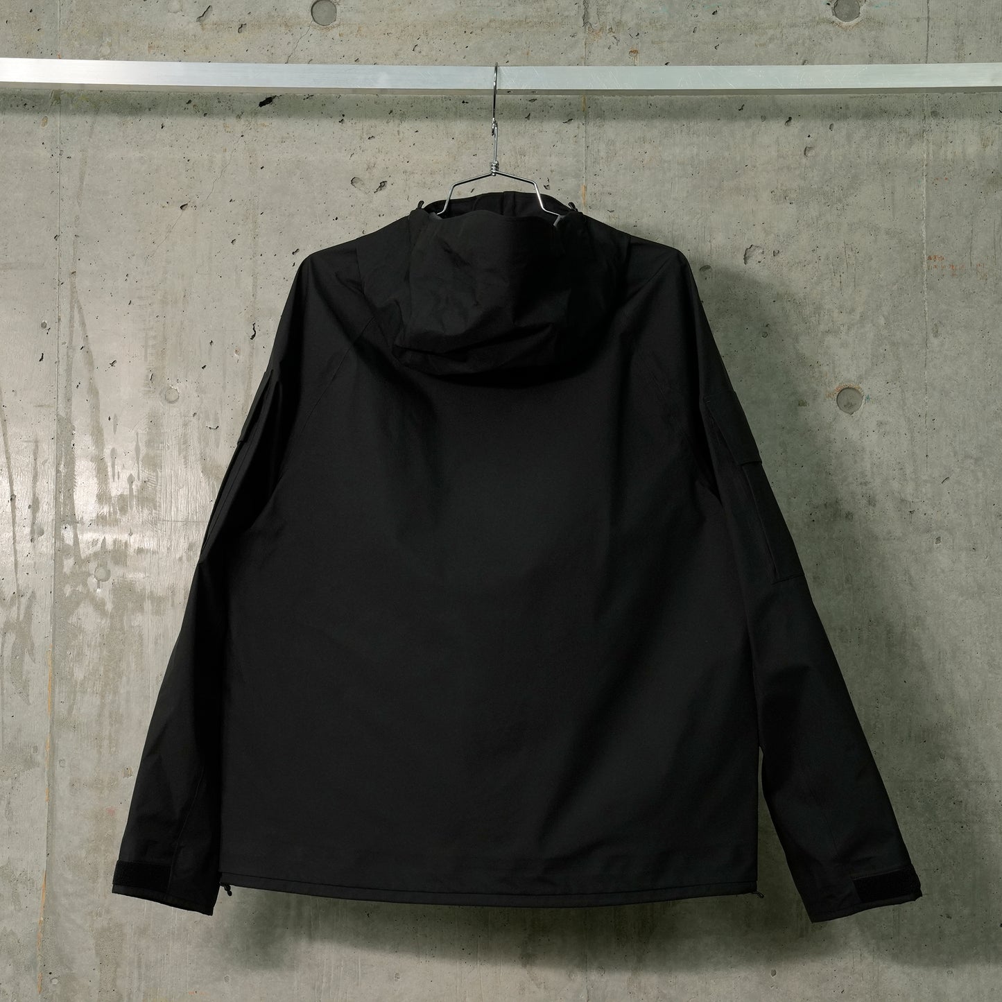 METROPOLIS GTXINFINIUM HOODED JK / 999:BLACK