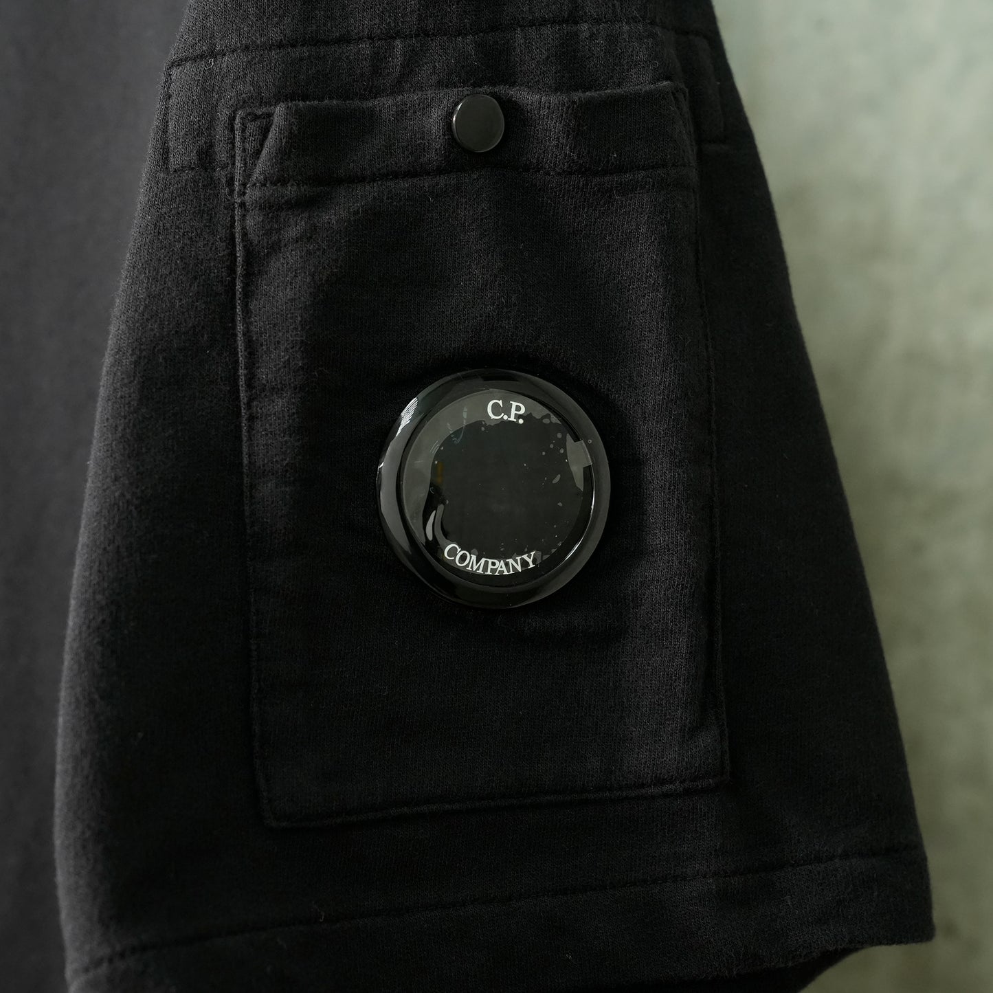 LIGHT FLEECE S/S LENS SWSHIRT / 999:BLACK