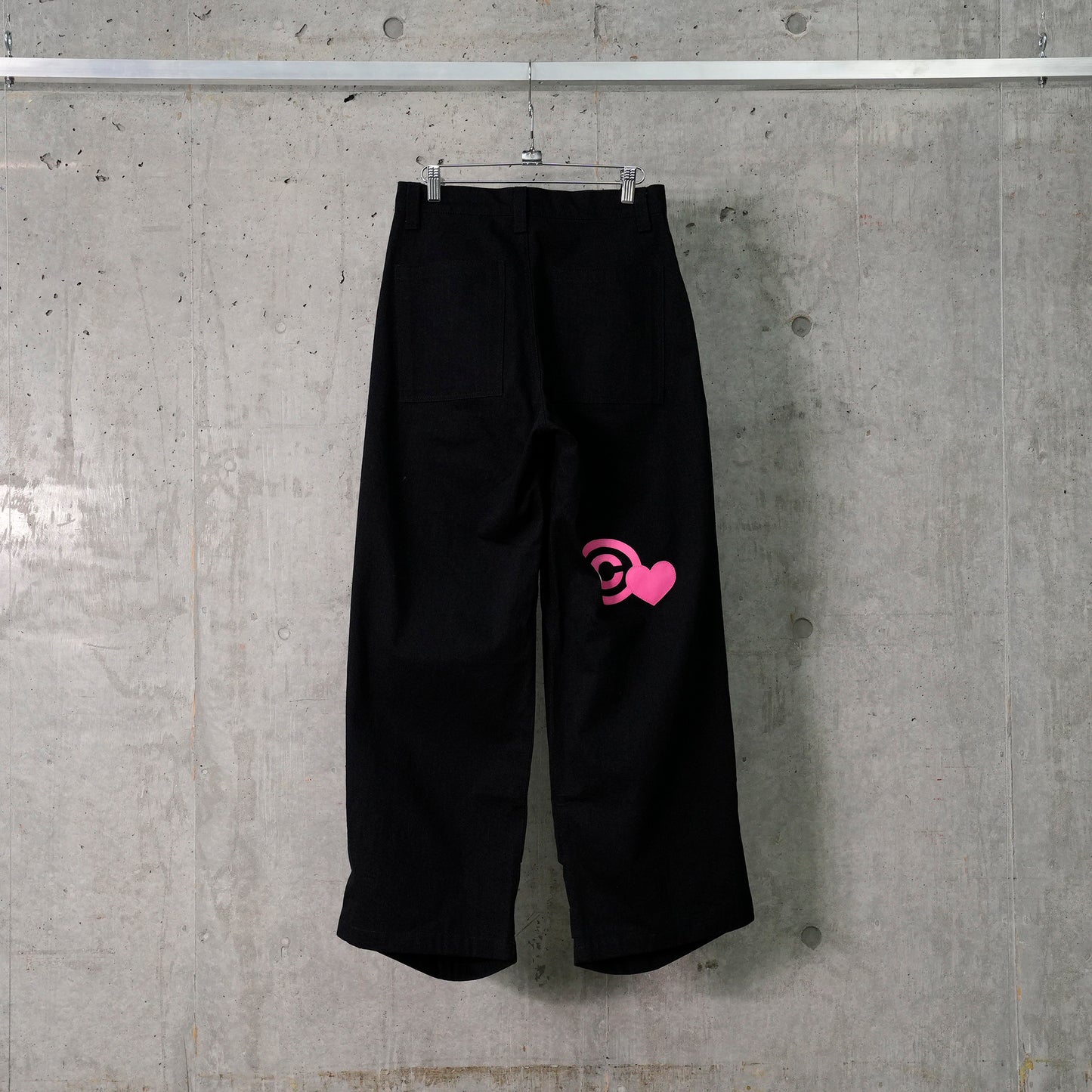 CPD LOVE PATCH PANTS / BLACK