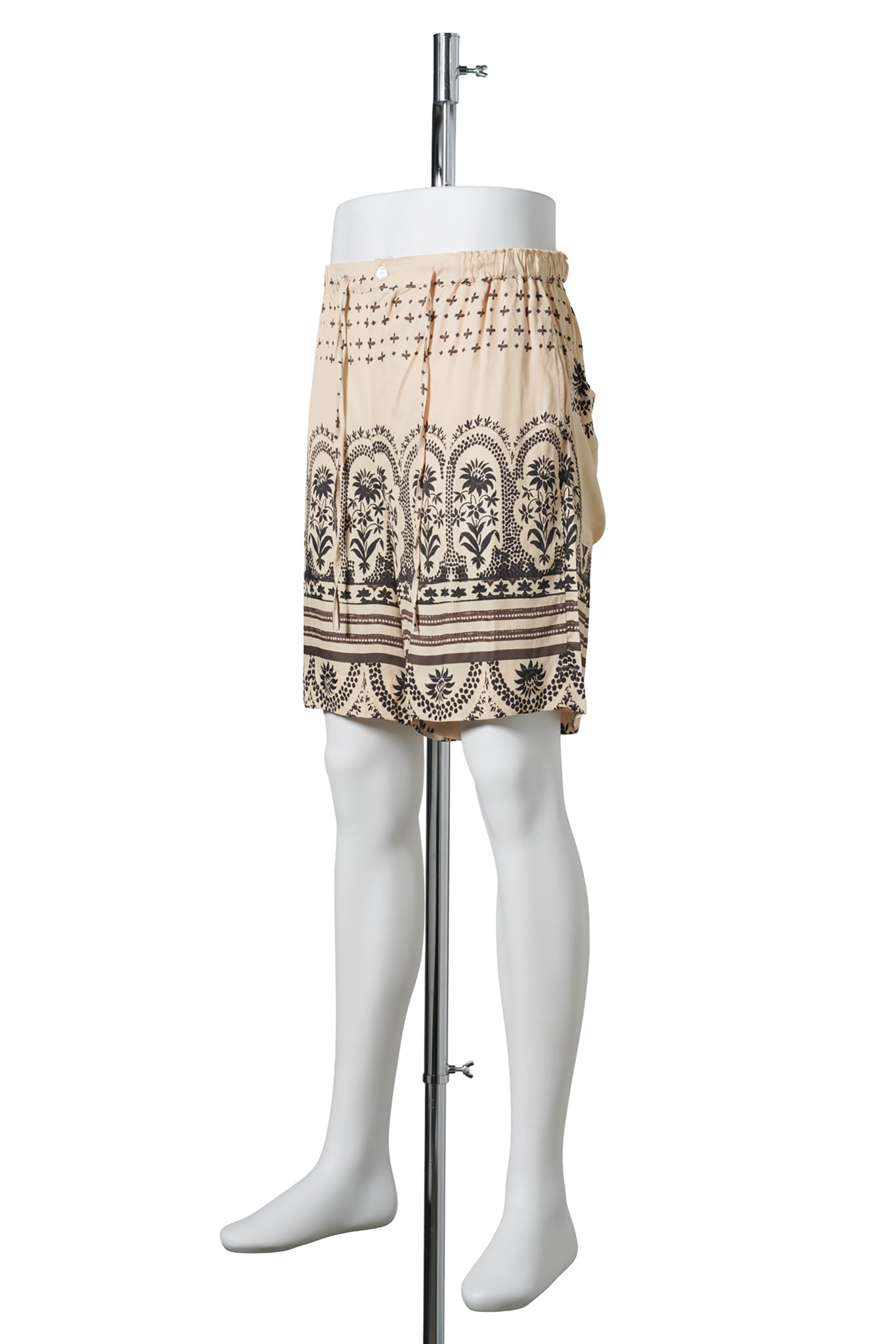DRAWSTRING SHORTS CUT FROM CUSTOM PRINTED VISCOSE / ORIENTAL PRINT