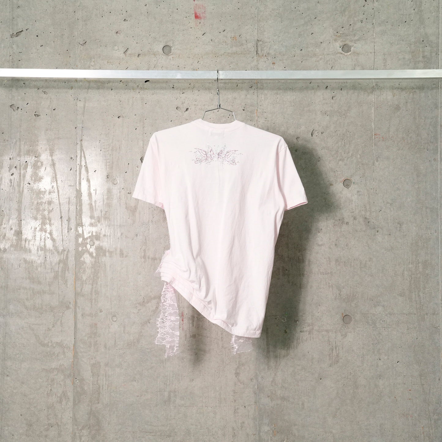 LACE HEART NASH TEE / LIGHT PINK