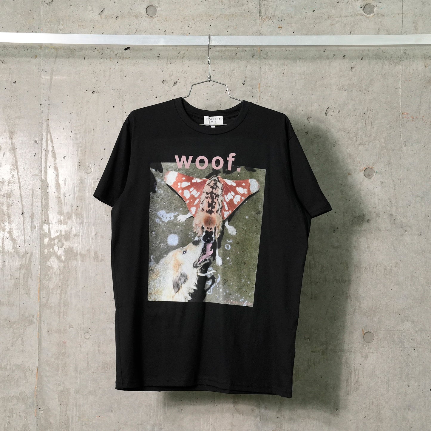 GRAPHIC TEE / MOTH WOOF