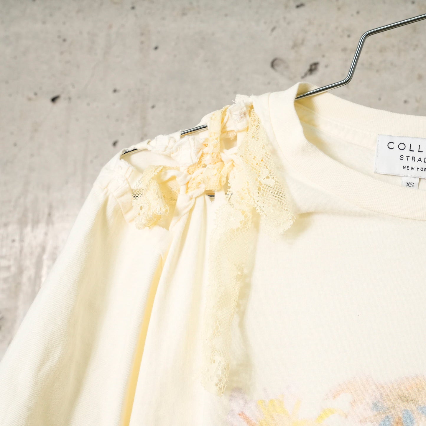 LACE KATINA TEE / IVORY FLOWER DRIP