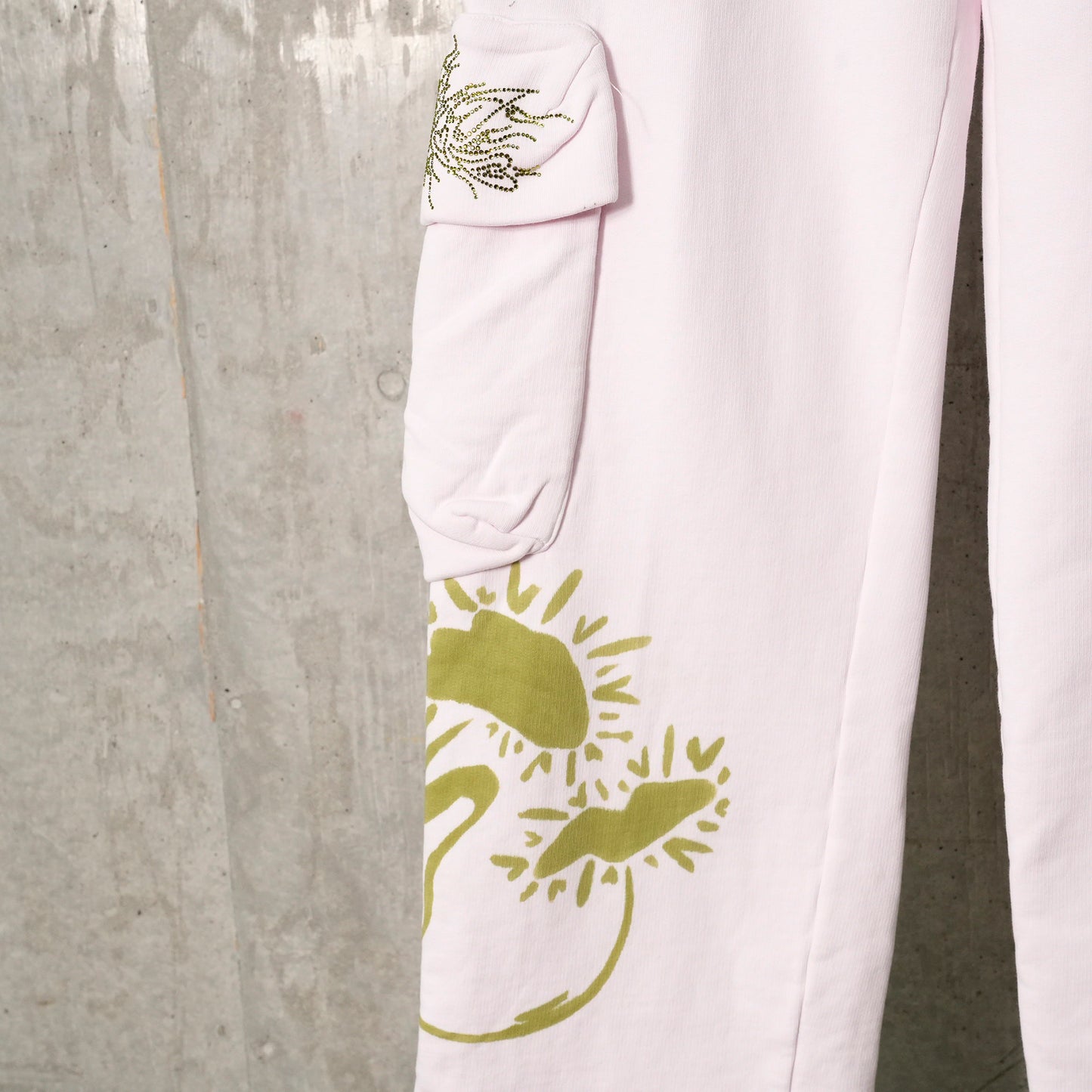 CARGO SWEATPANTS / PINK DAISY