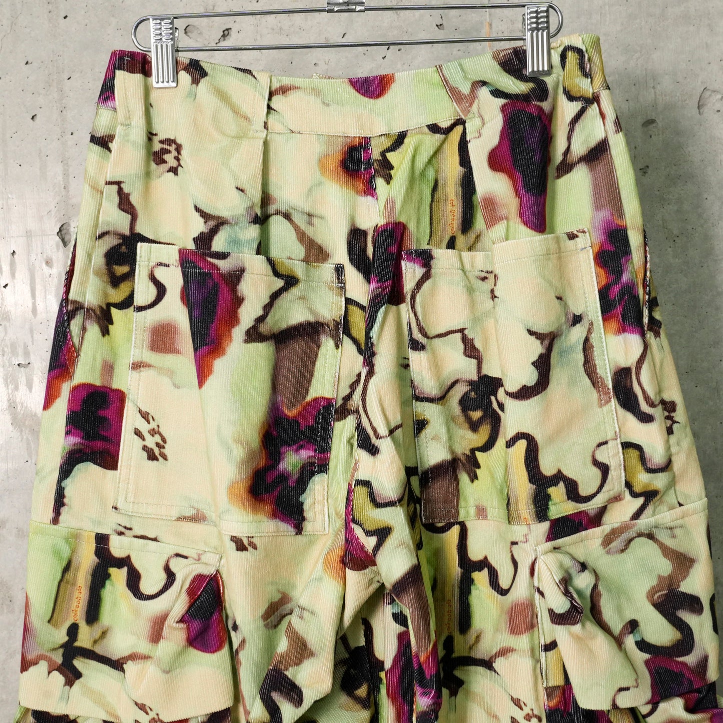 PLEATED CARGO PANT / WATERCOLOR FLORAL