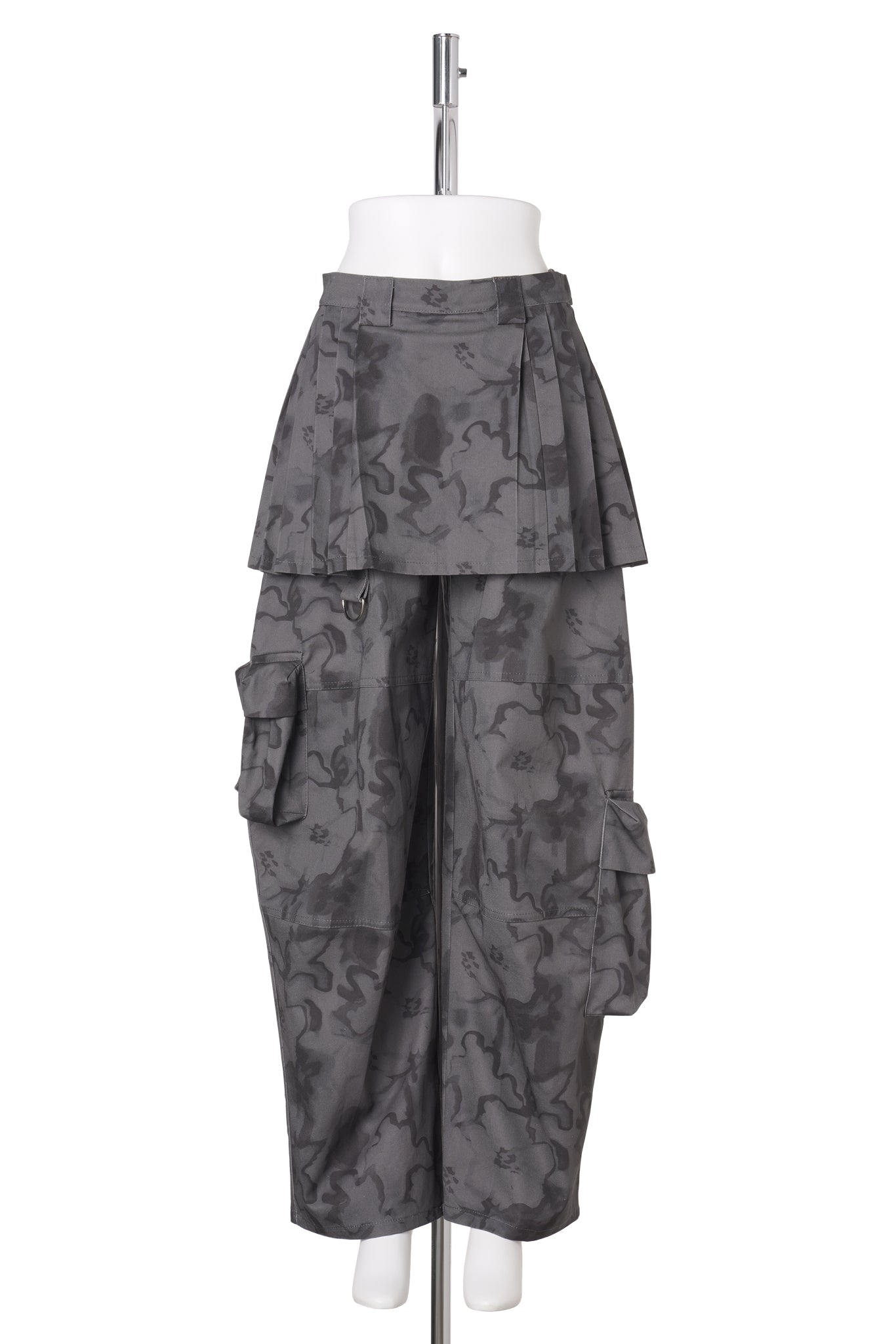 LAWN SKIRT CARGO PANT / BLACK FLORAL SCRIBBLE