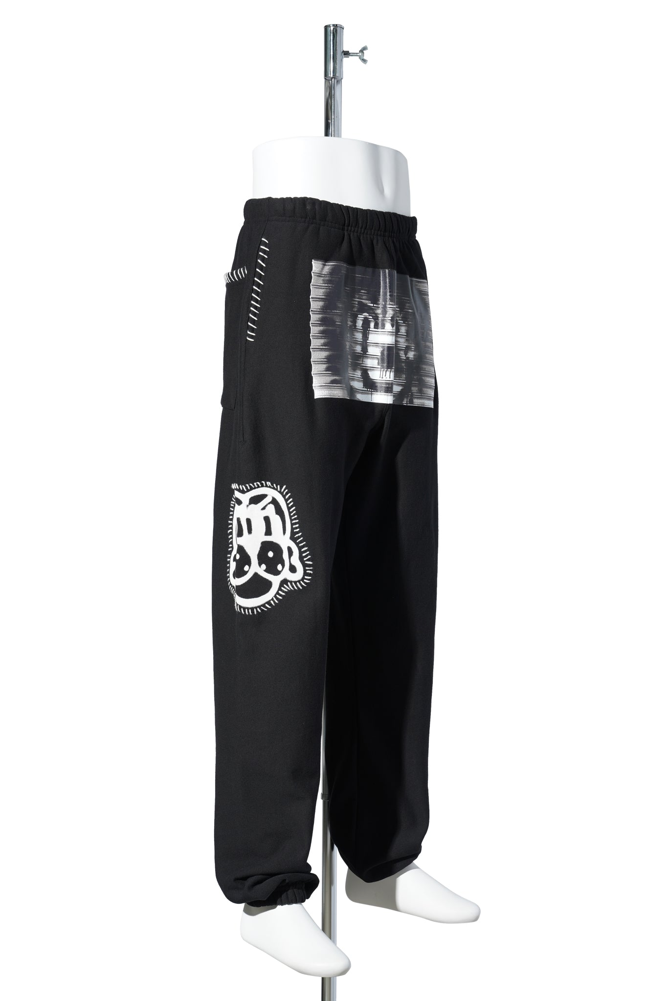 HAND-STITCHED SWEATPANT / BLACK