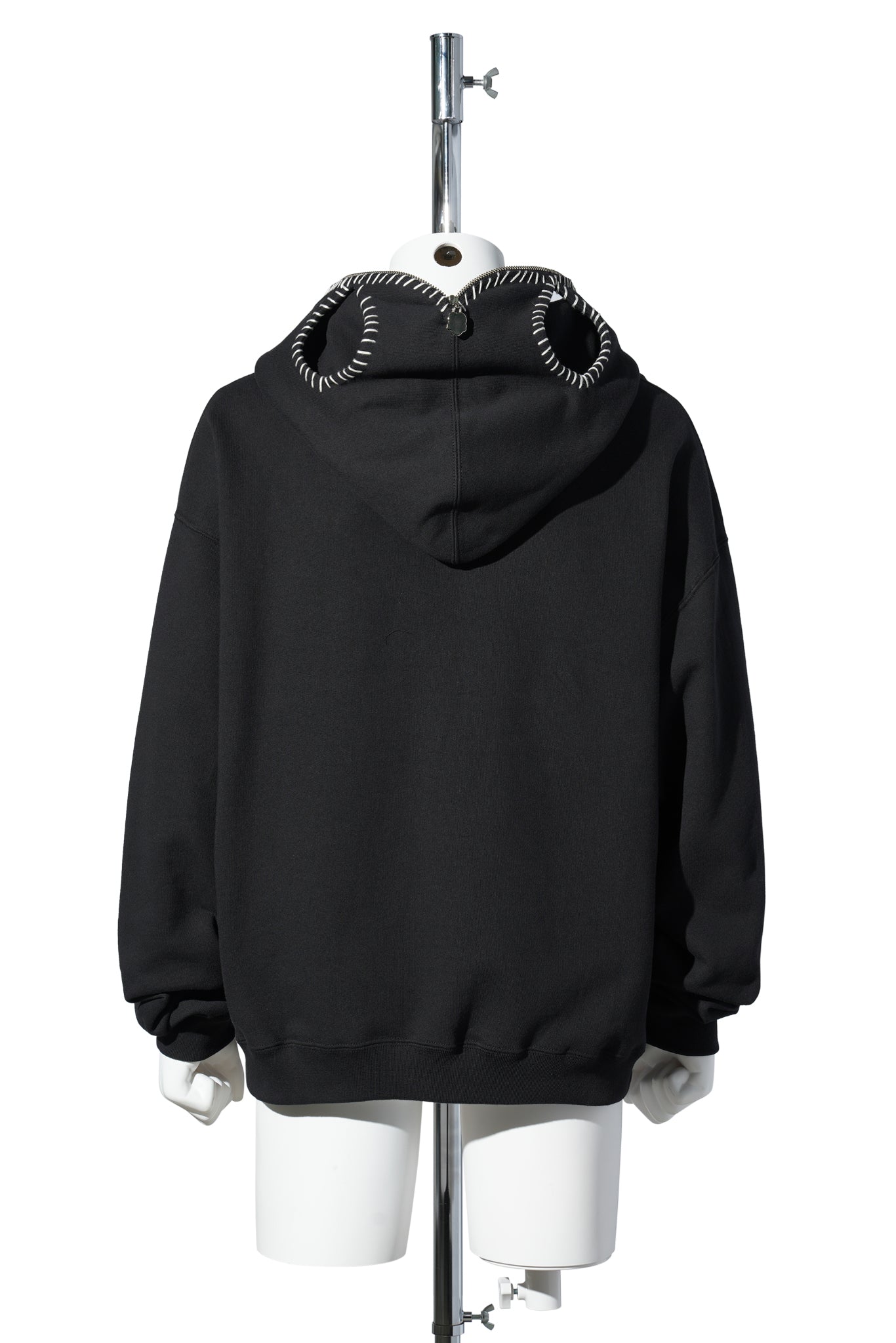 HAND-STITCHED FULL ZIP HOODIE / BLACK