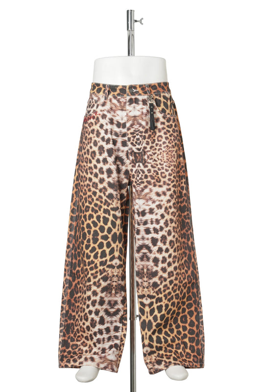 JOHNNY JEANS LEO / LEO