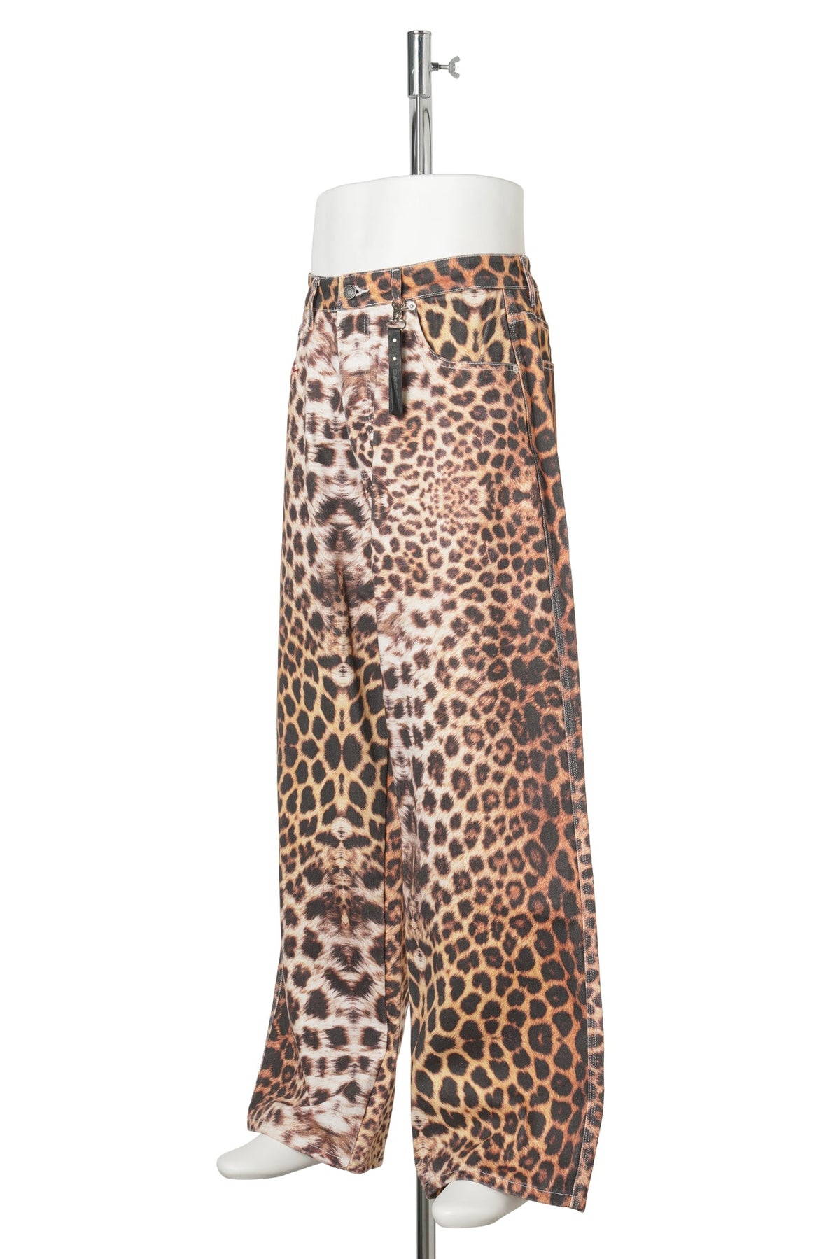 JOHNNY JEANS LEO / LEO