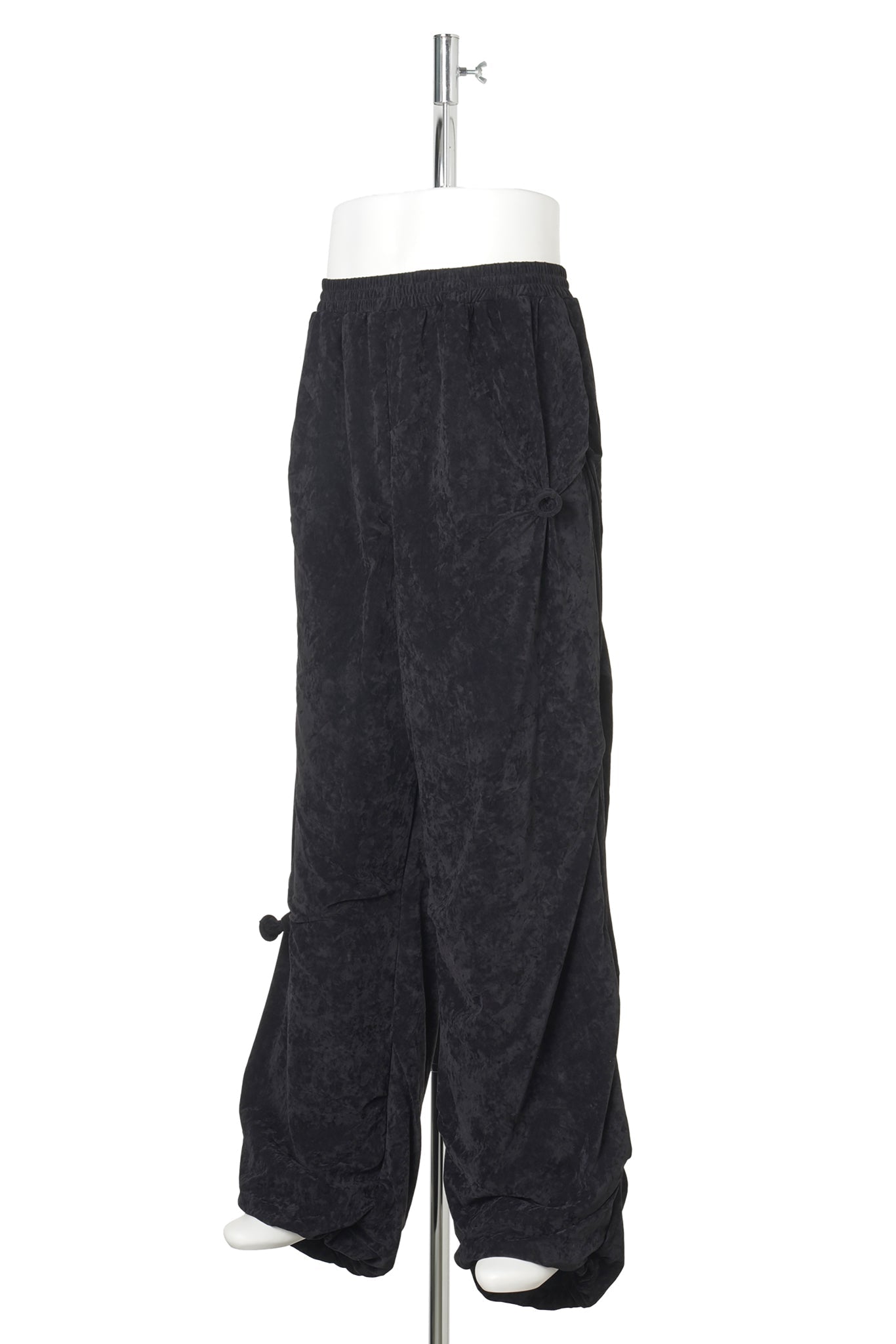 DEFLATED BALLOON VELOUR PANTS / BLACK