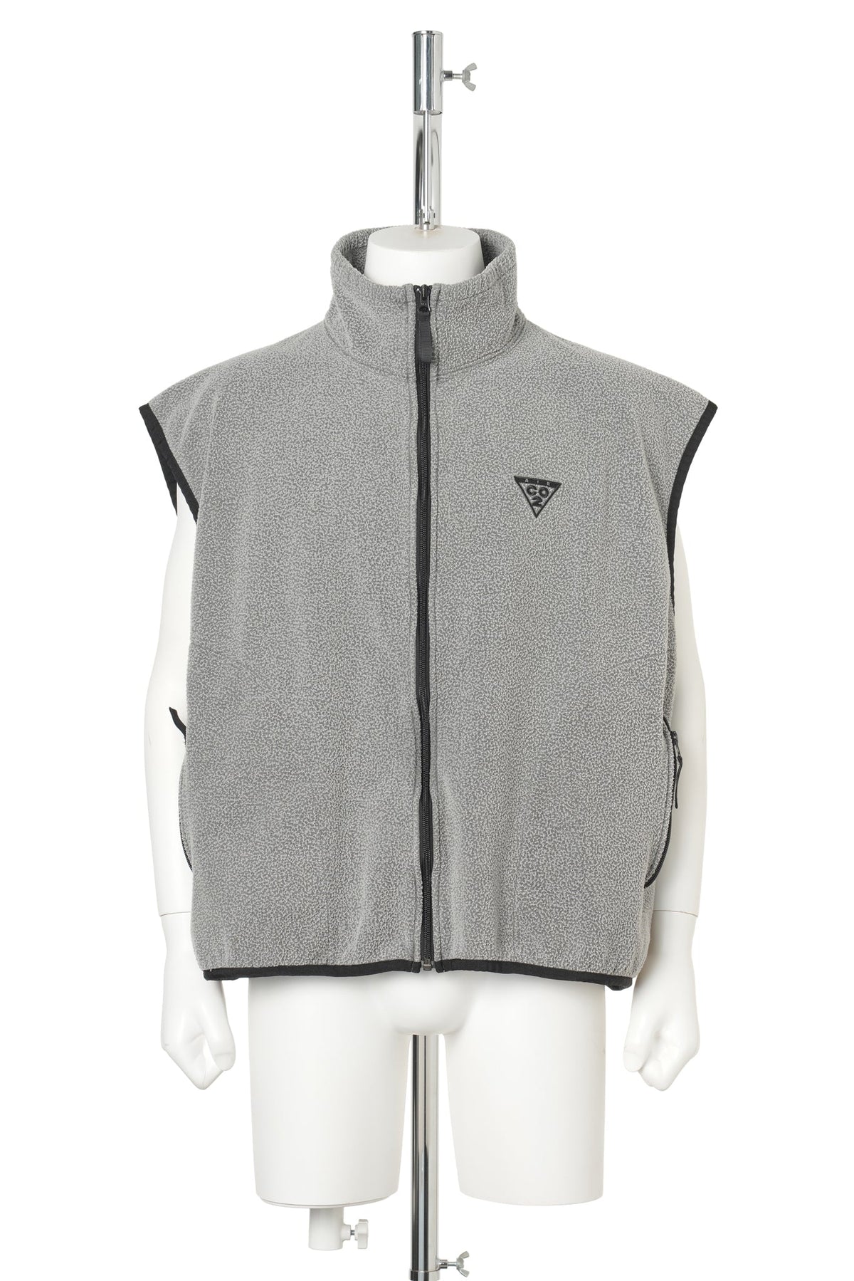 AIR YARN FLEECE VEST / CHARCOAL
