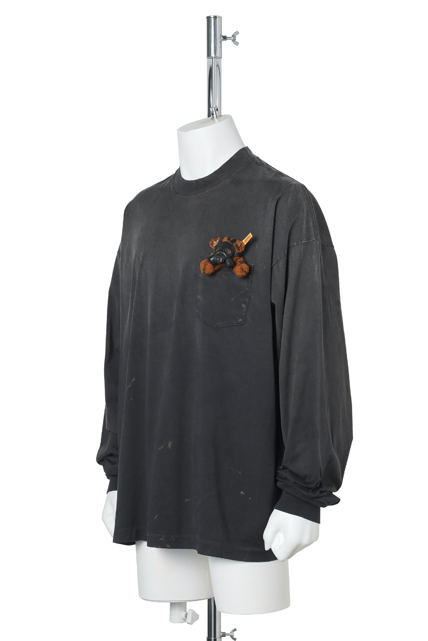 GAS MASK BEAR LONG SLEEVE T-SHIRT / BLACK
