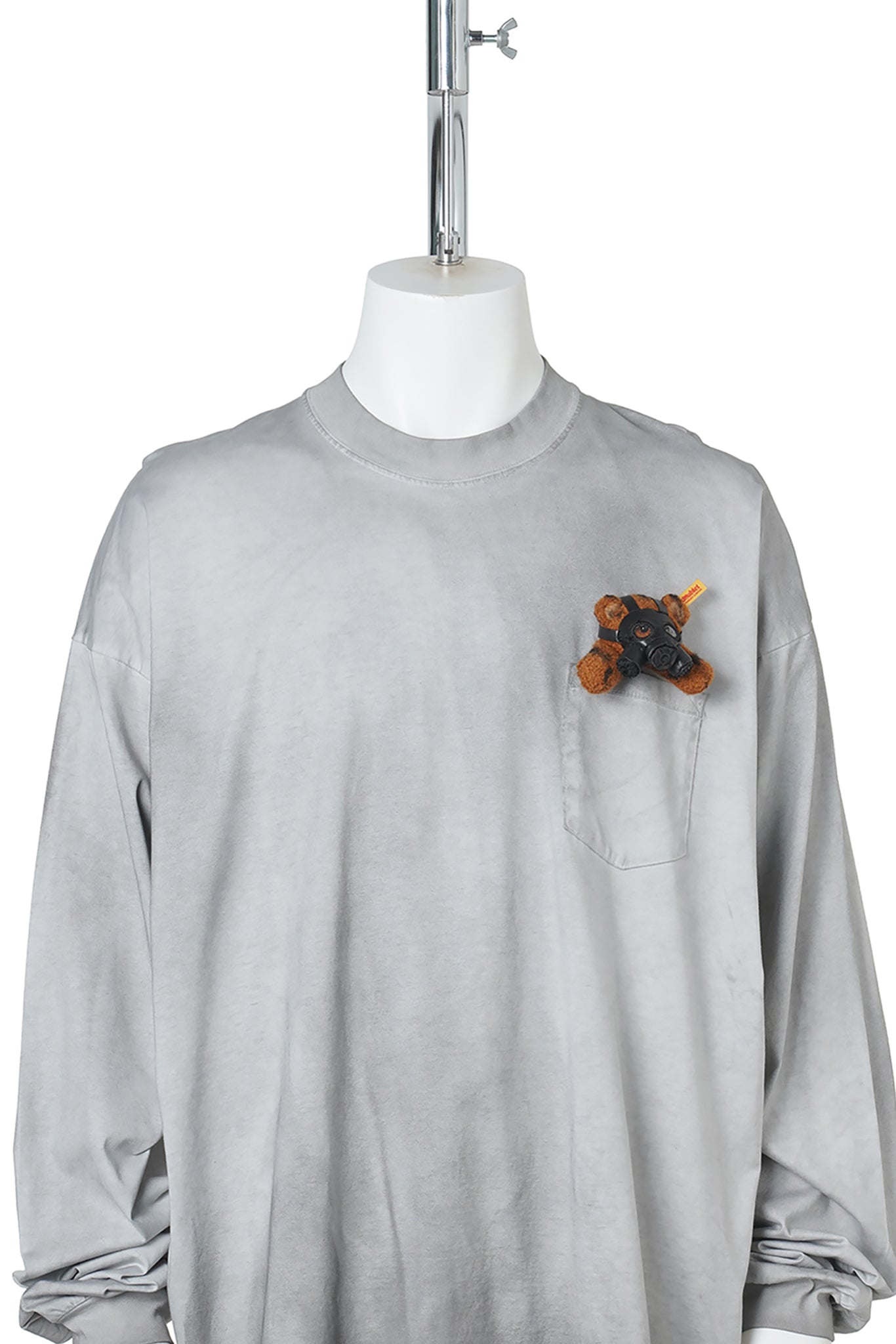 GAS MASK BEAR LONG SLEEVE T-SHIRT / L.GREY