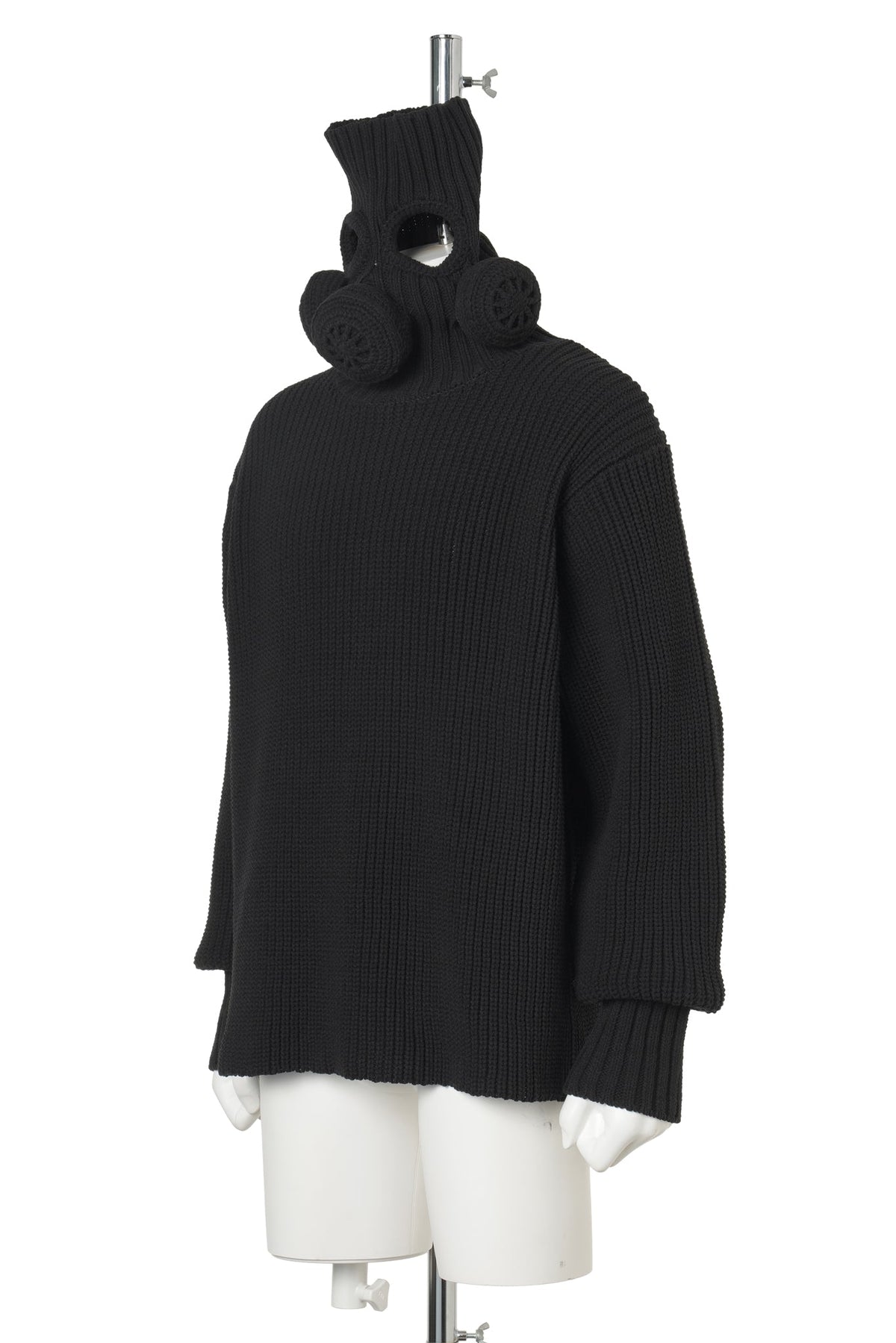 GAS MASK TURTLENECK KNIT / BLACK