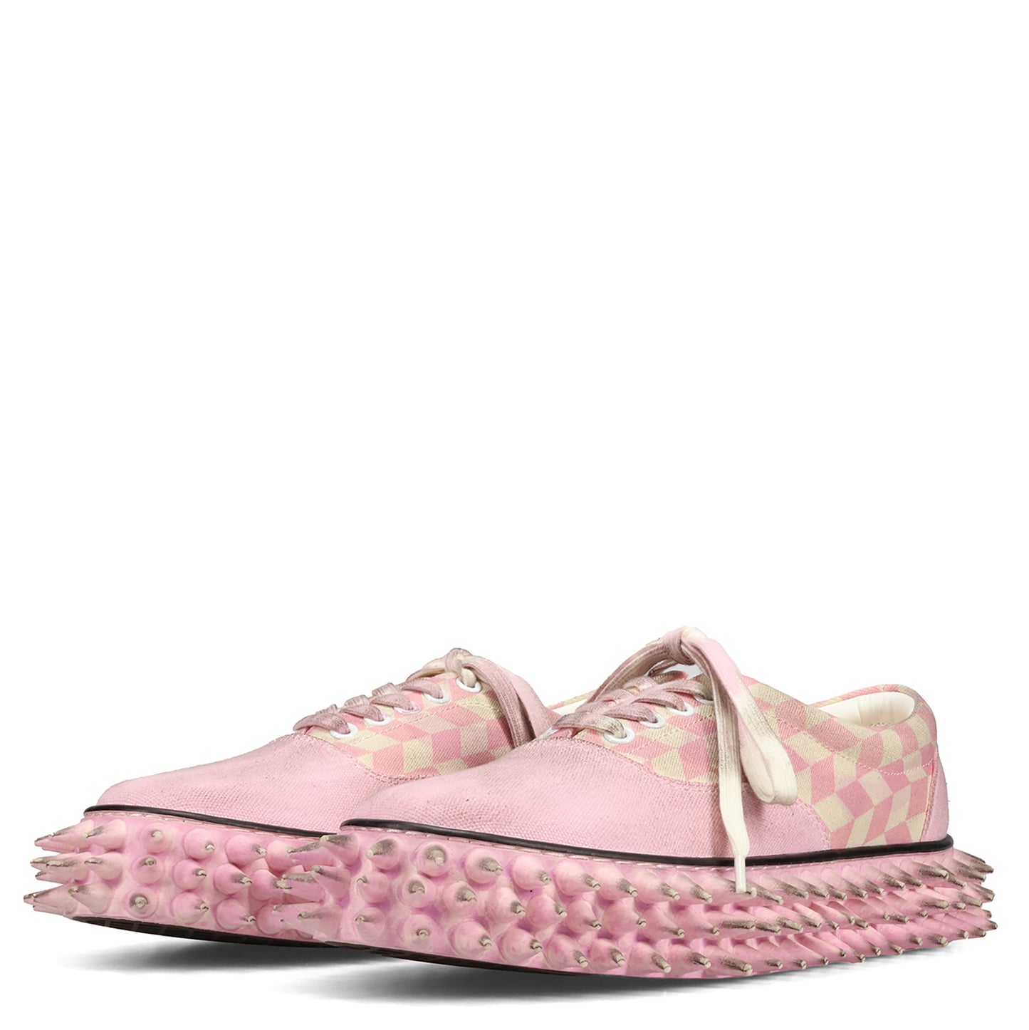 DIRTY SPIKE CANVAS SNEAKER / PINK