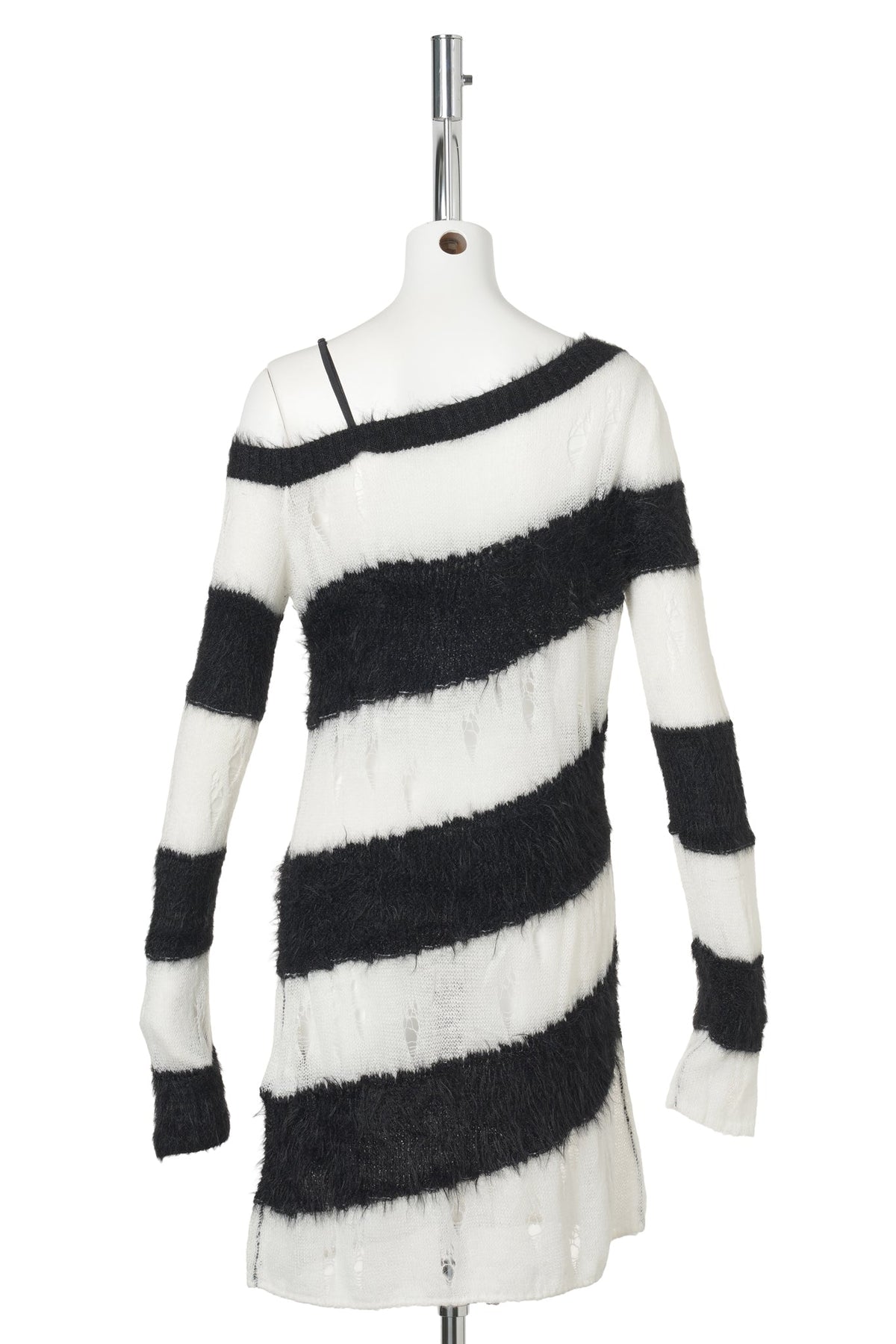 MONOCHROME KNIT OFF-SHOULDER TOP / BLACK/WHITE