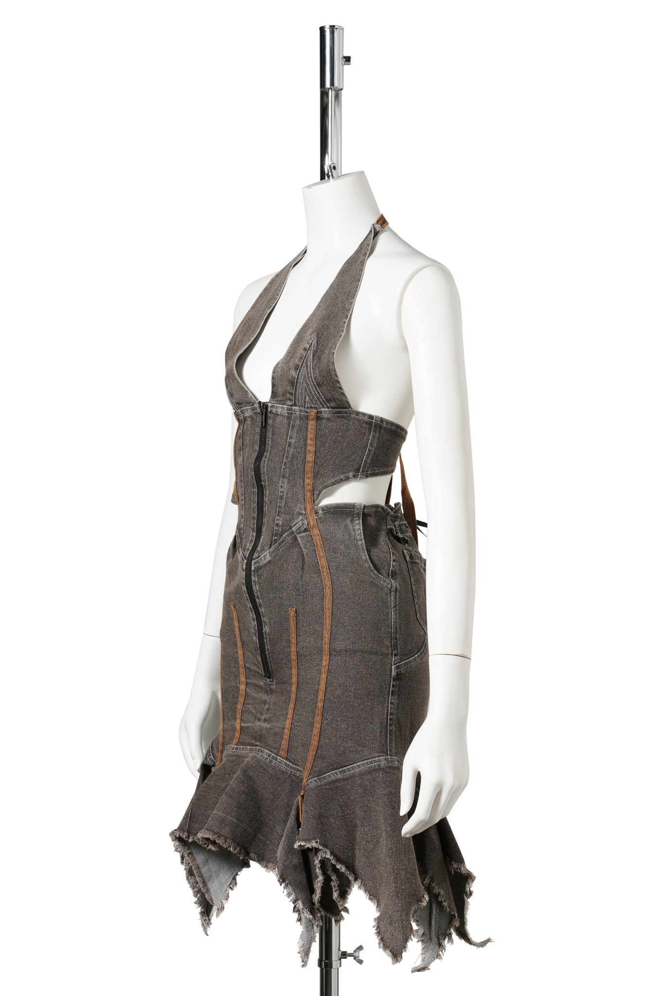 DISTRESSED DENIM HALTER DRESS / COFFEE