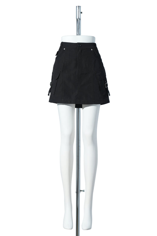 HUNTER CARGO SKIRT / BLACK