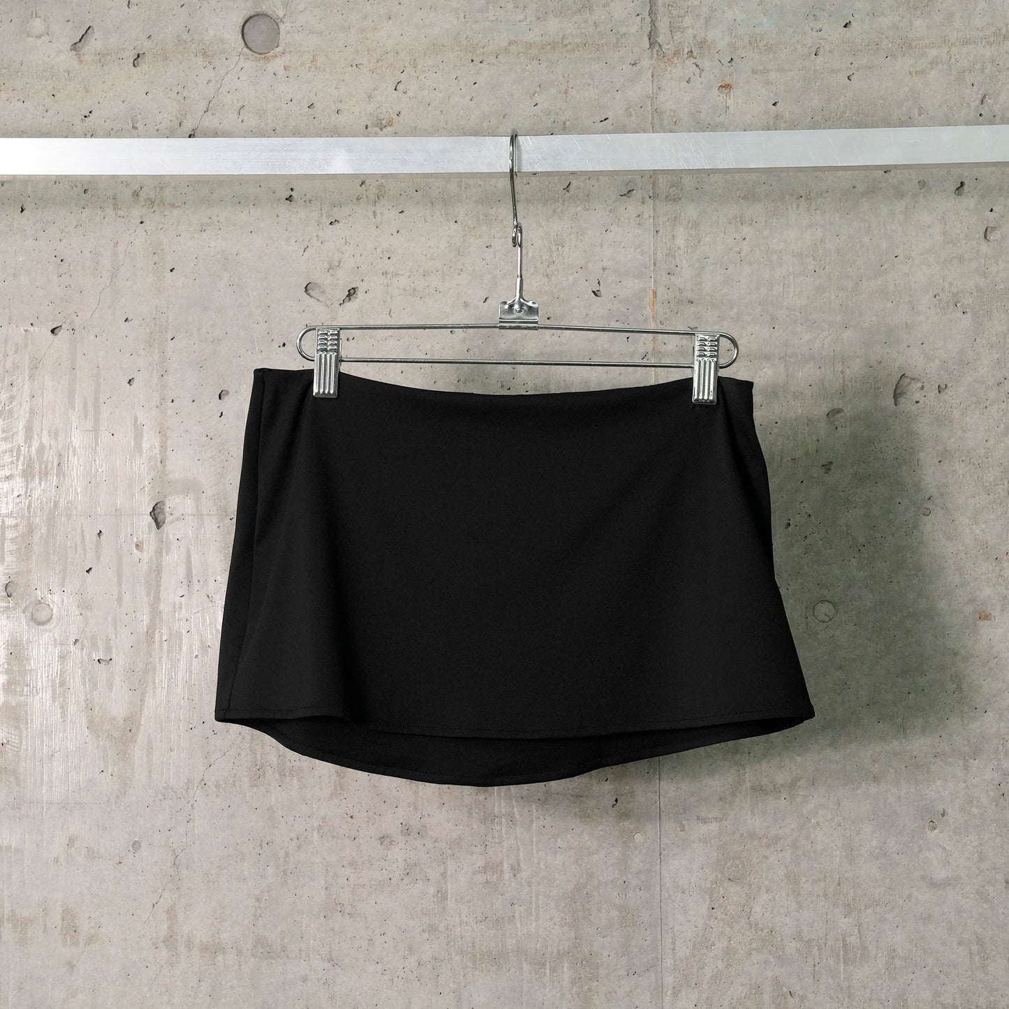 MICRO MINI STRETCH SKIRT / BLACK