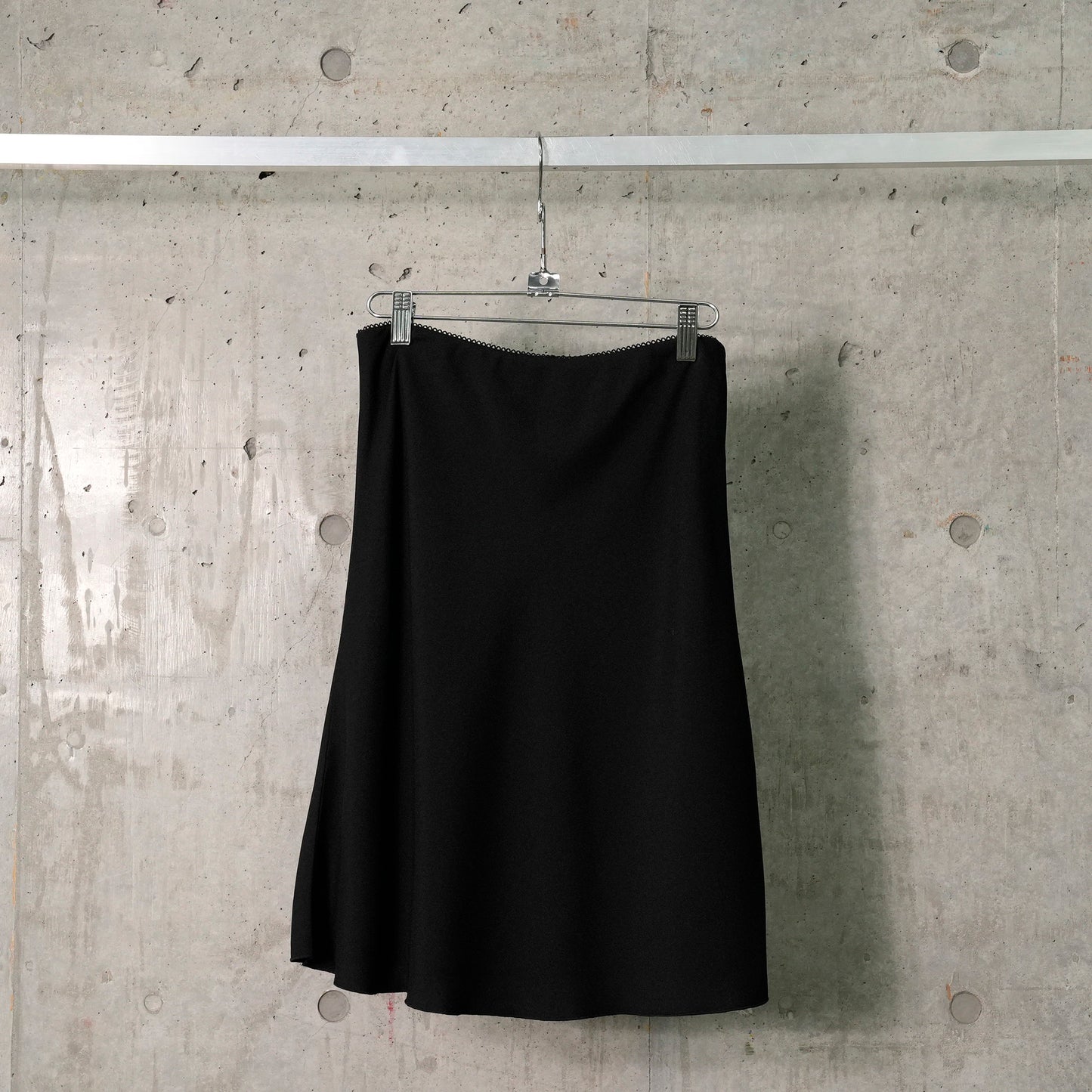 PLOMA SKIRT / BLACK