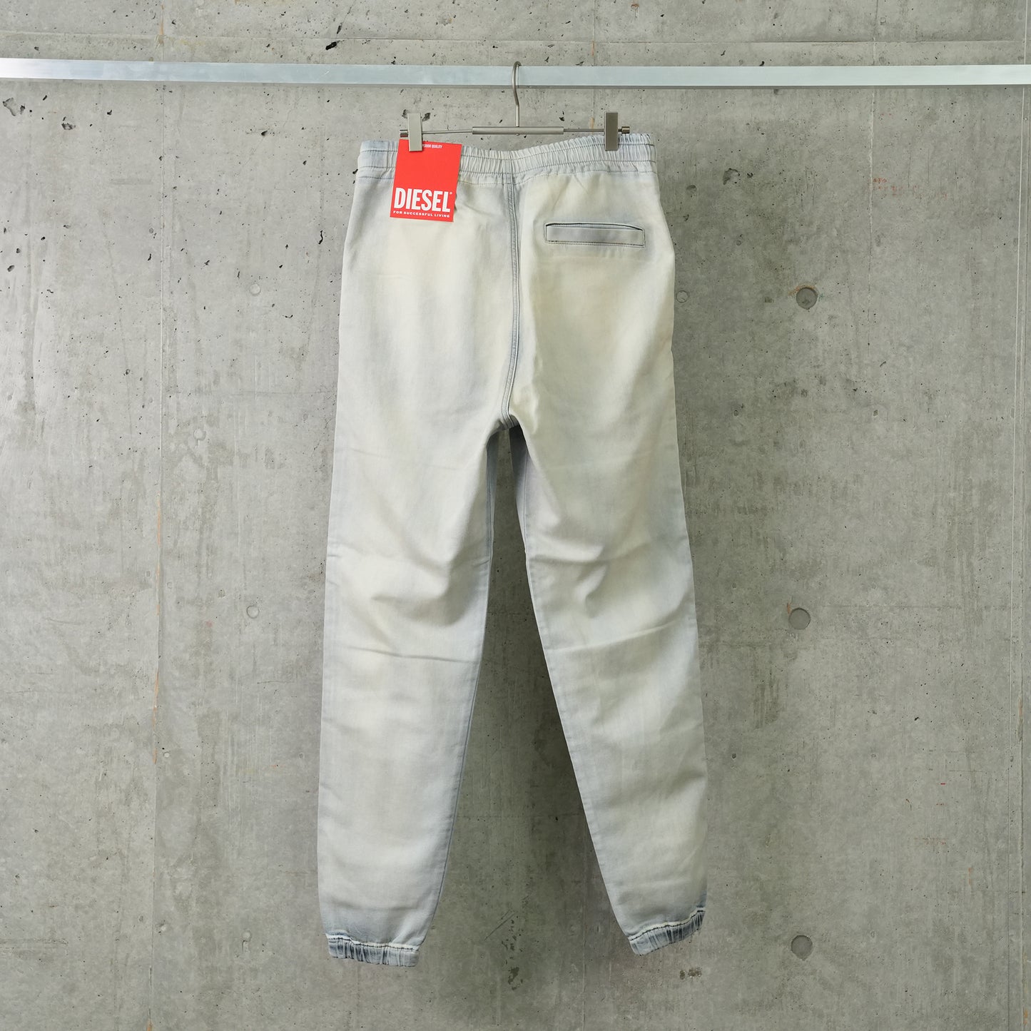 SWEAT JEANS / 01