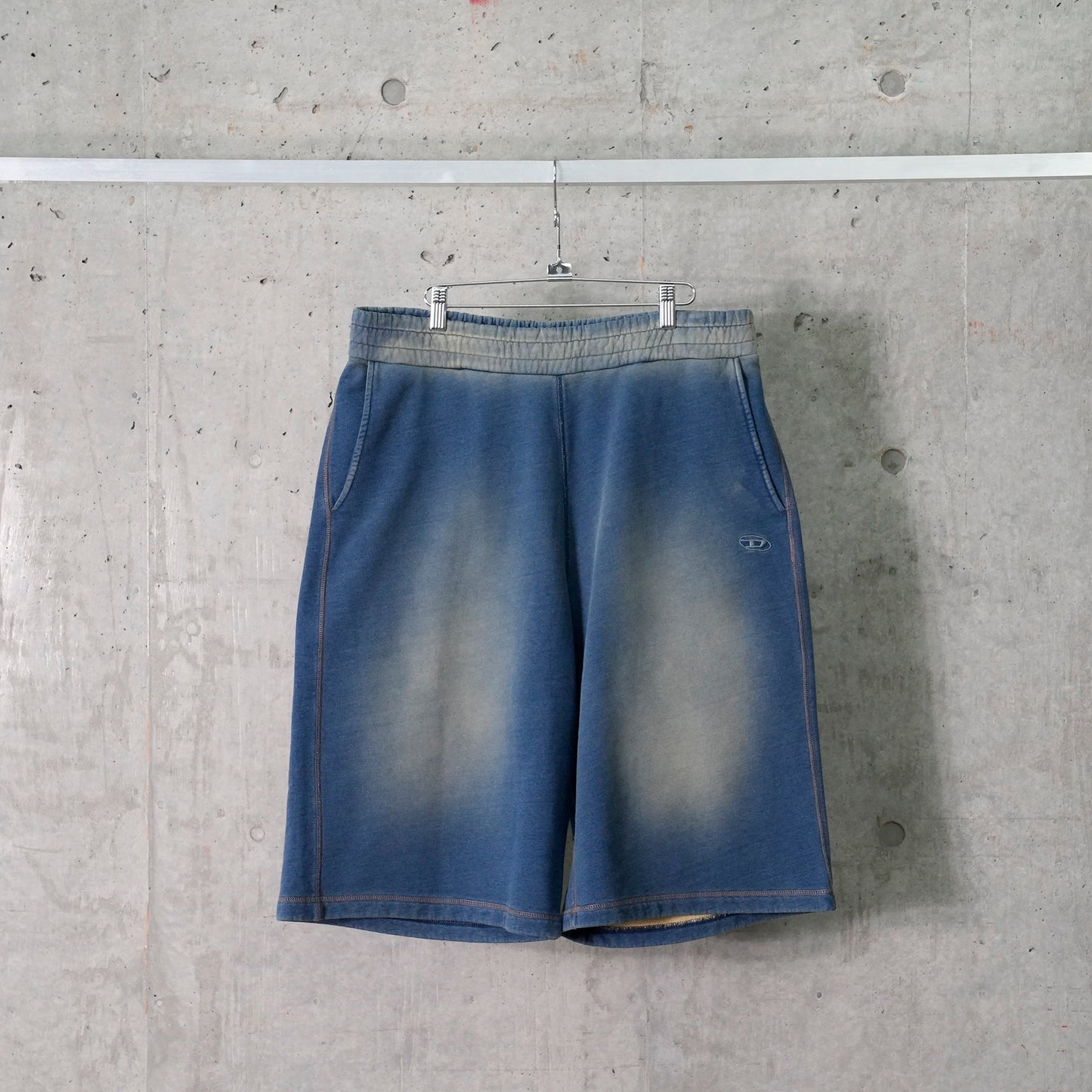 SHORT PANTS / 01