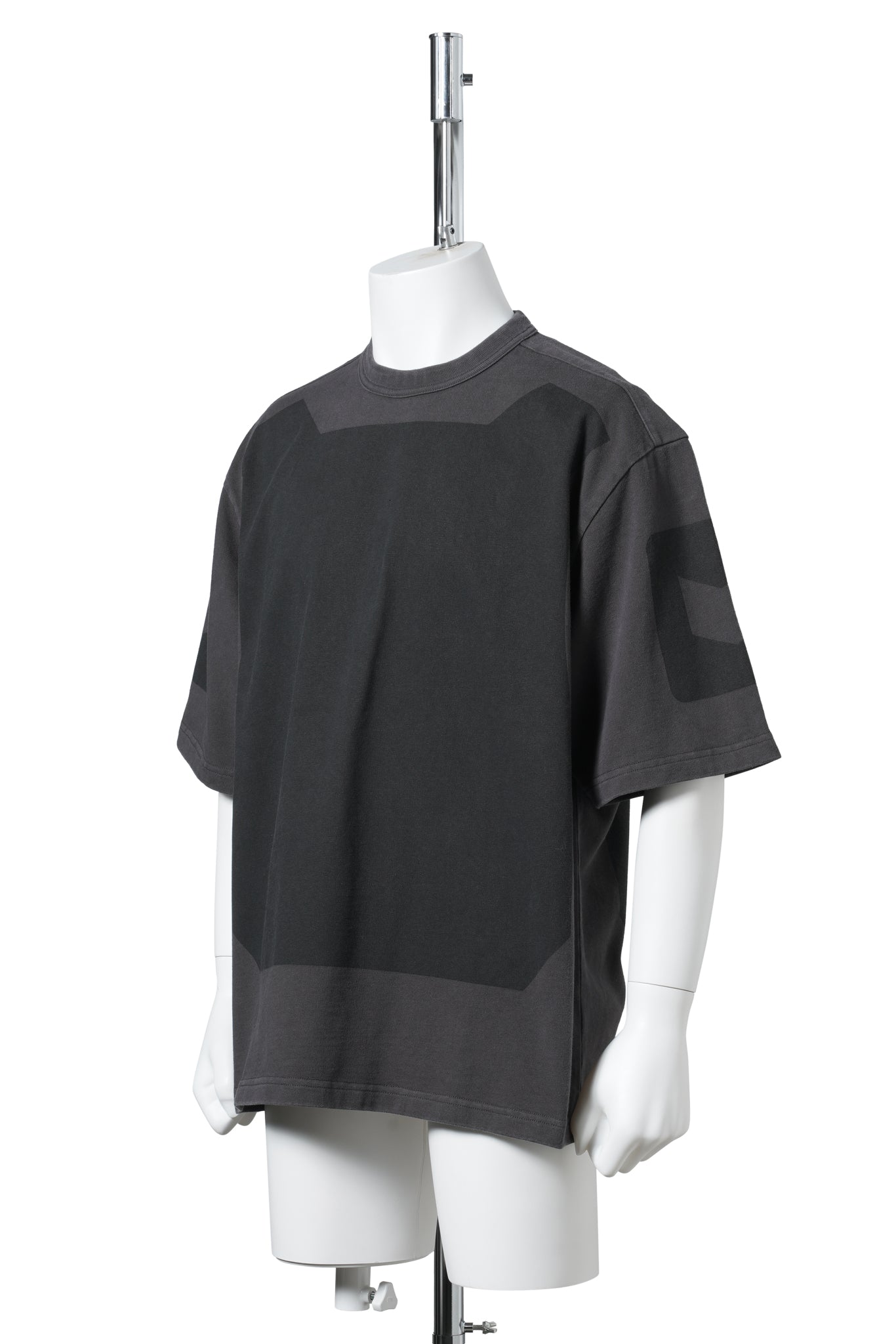 OVERSIZED ARMOR TEE / BLACK