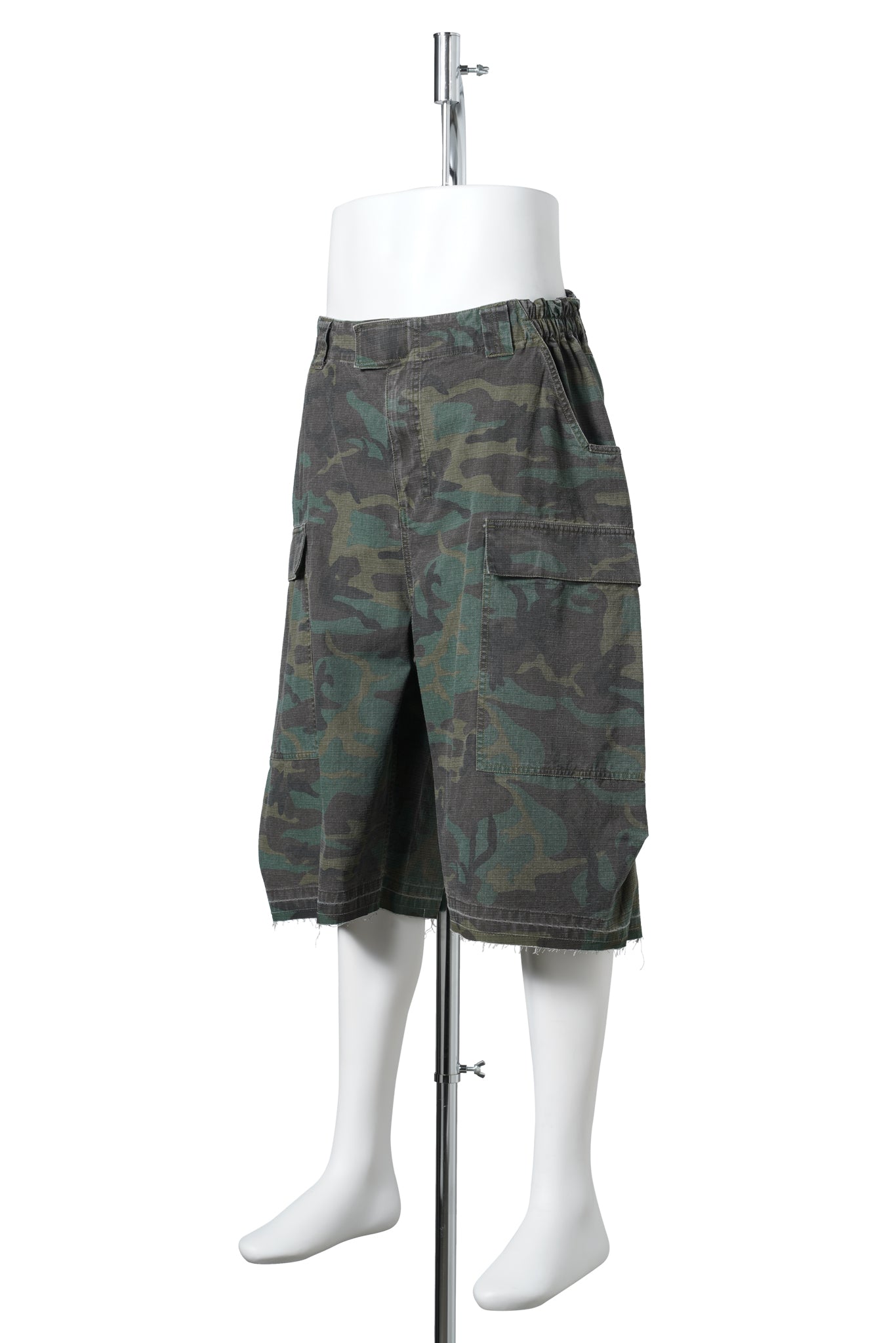 CARGO SHORT / CAMO