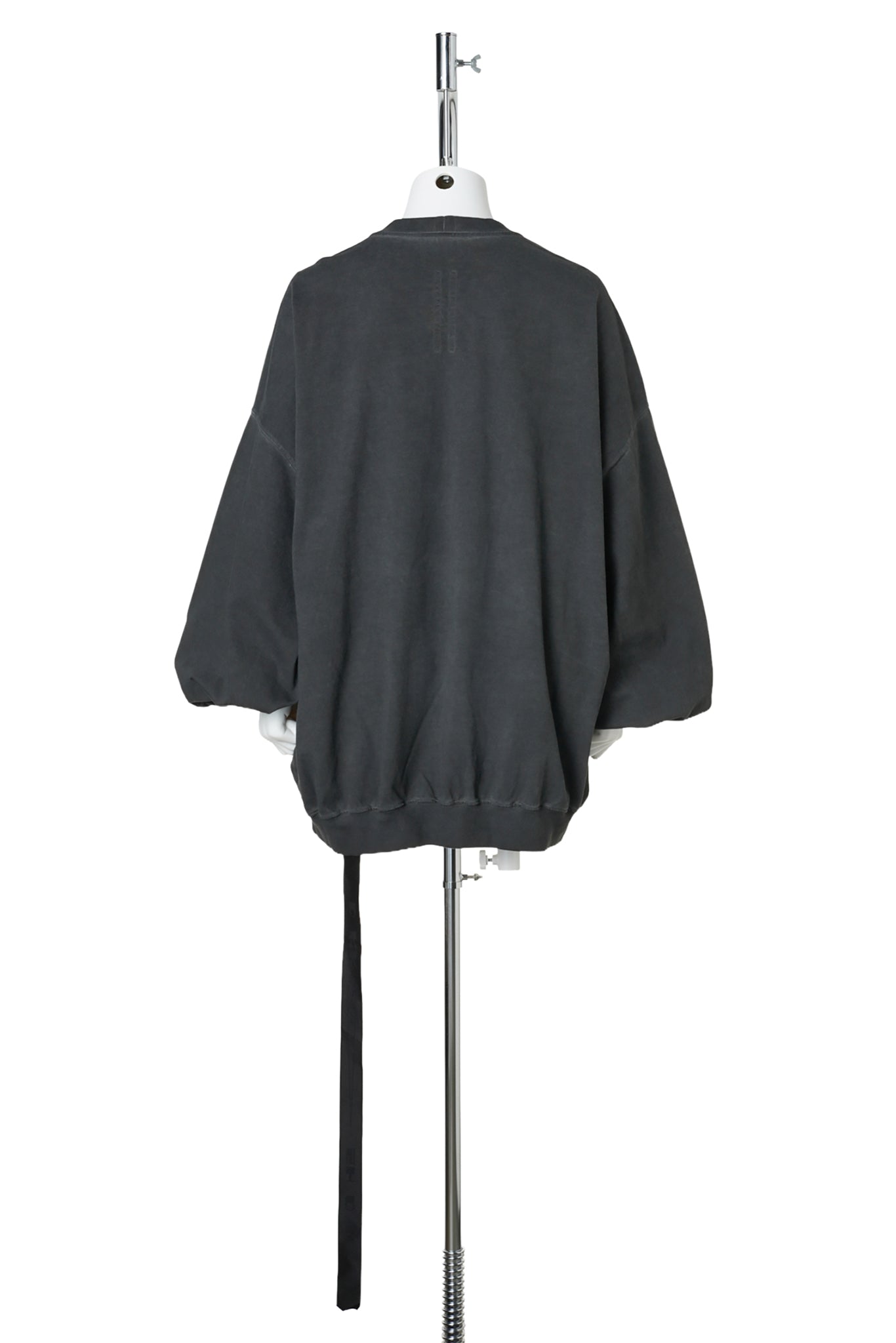 HUN CREWNECK / 13918:FADED BLACK/SILVER