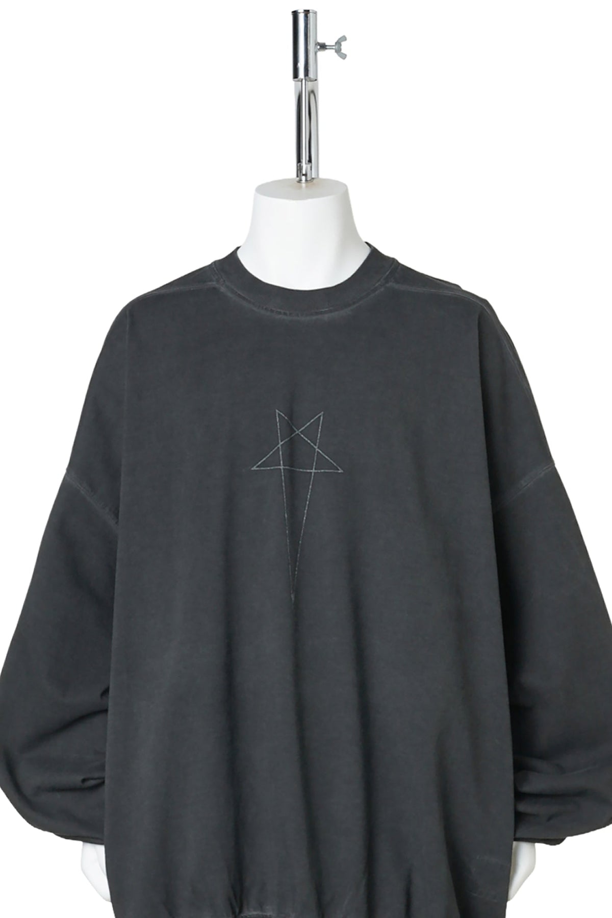 HUN CREWNECK / 13918:FADED BLACK/SILVER