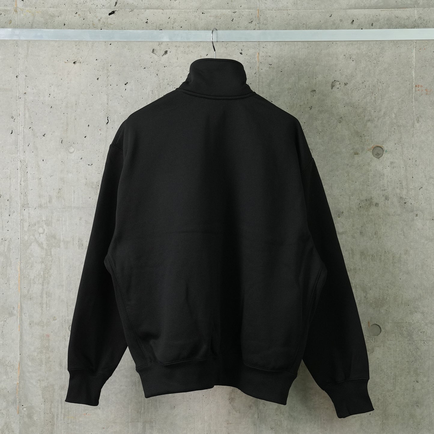 TECH SWEAT SNAP PULLOVER / BLACK