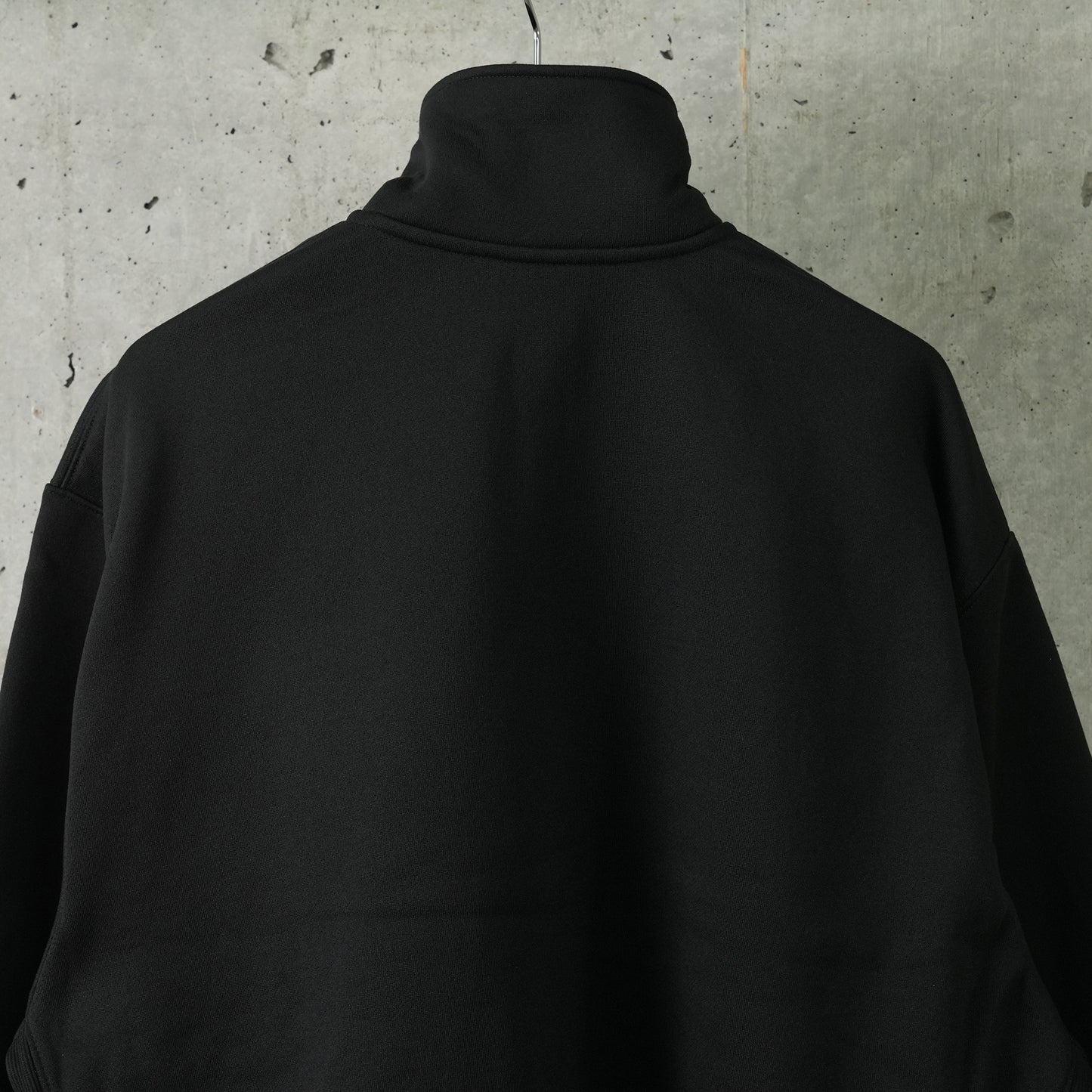 TECH SWEAT SNAP PULLOVER / BLACK