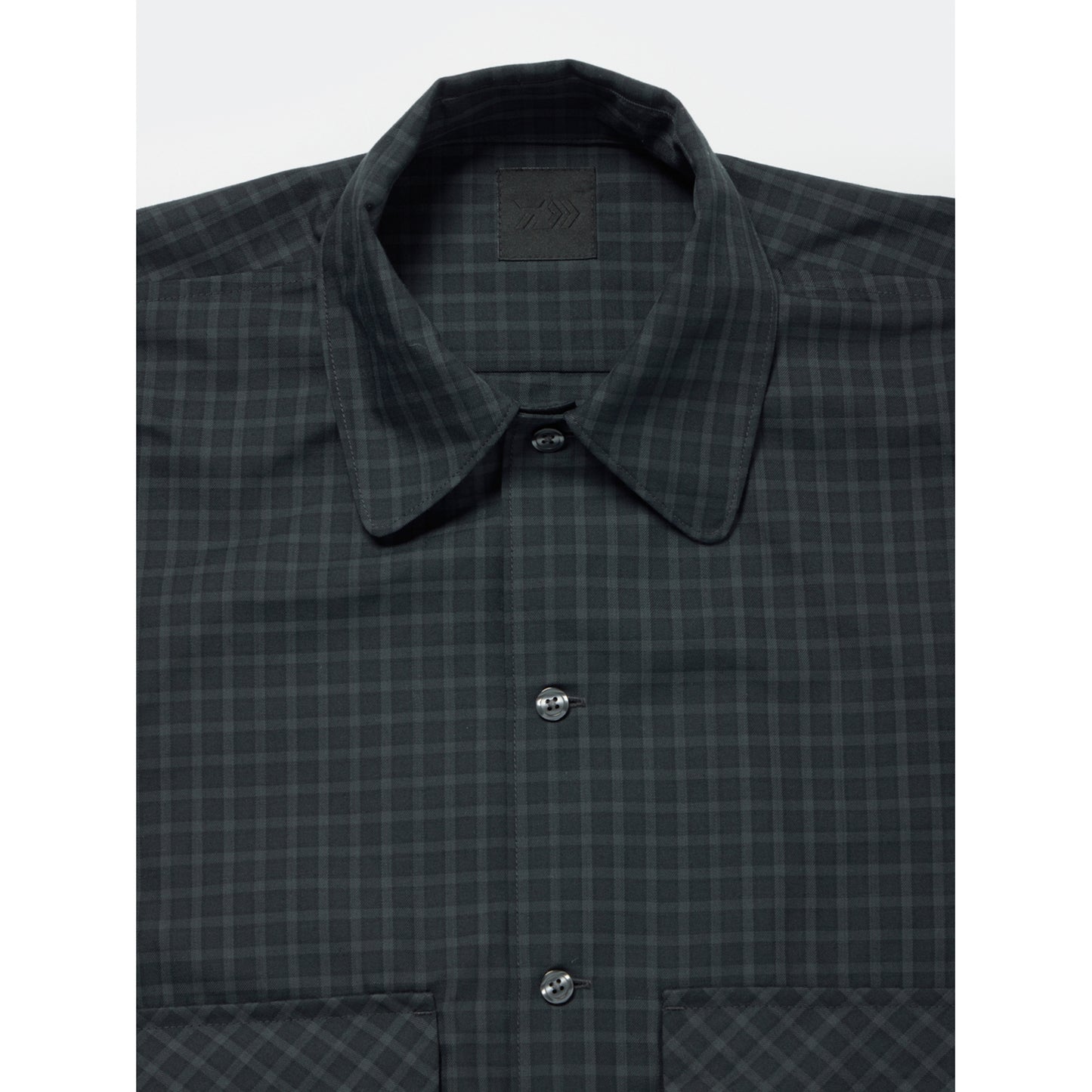 TECH SPORTS OPEN COLLAR SHIRT L/S PLAID / CHARCOAL